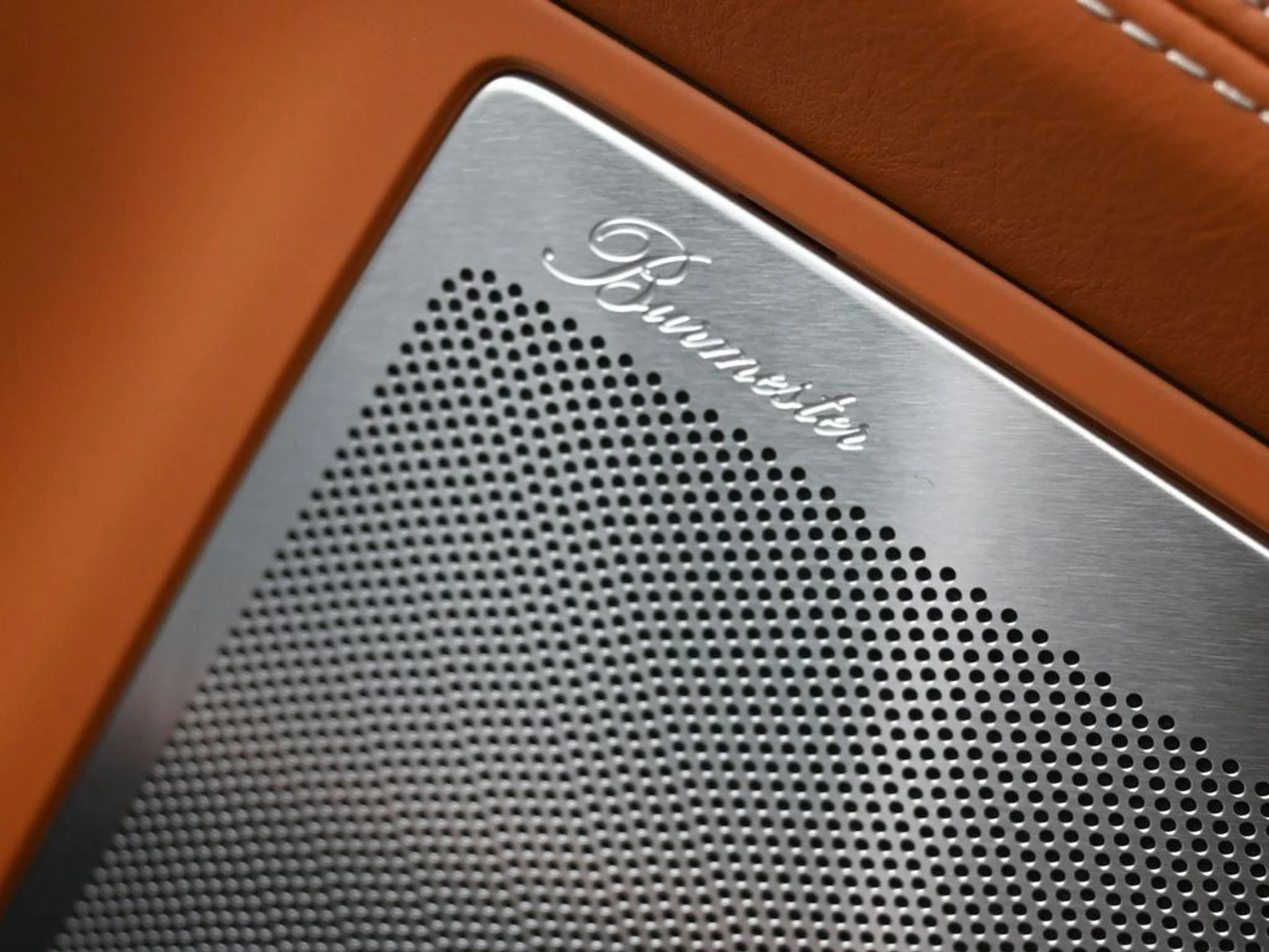 mph023_1118964032_01a6c9352d70617feebeec8d43959eb2_46f4da60c1