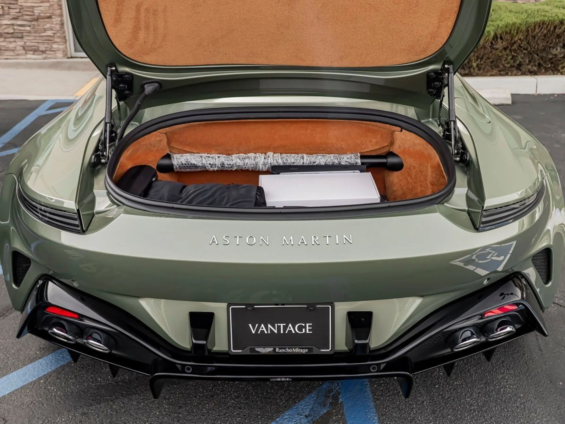 mph023_1127907666_24_383909ba43