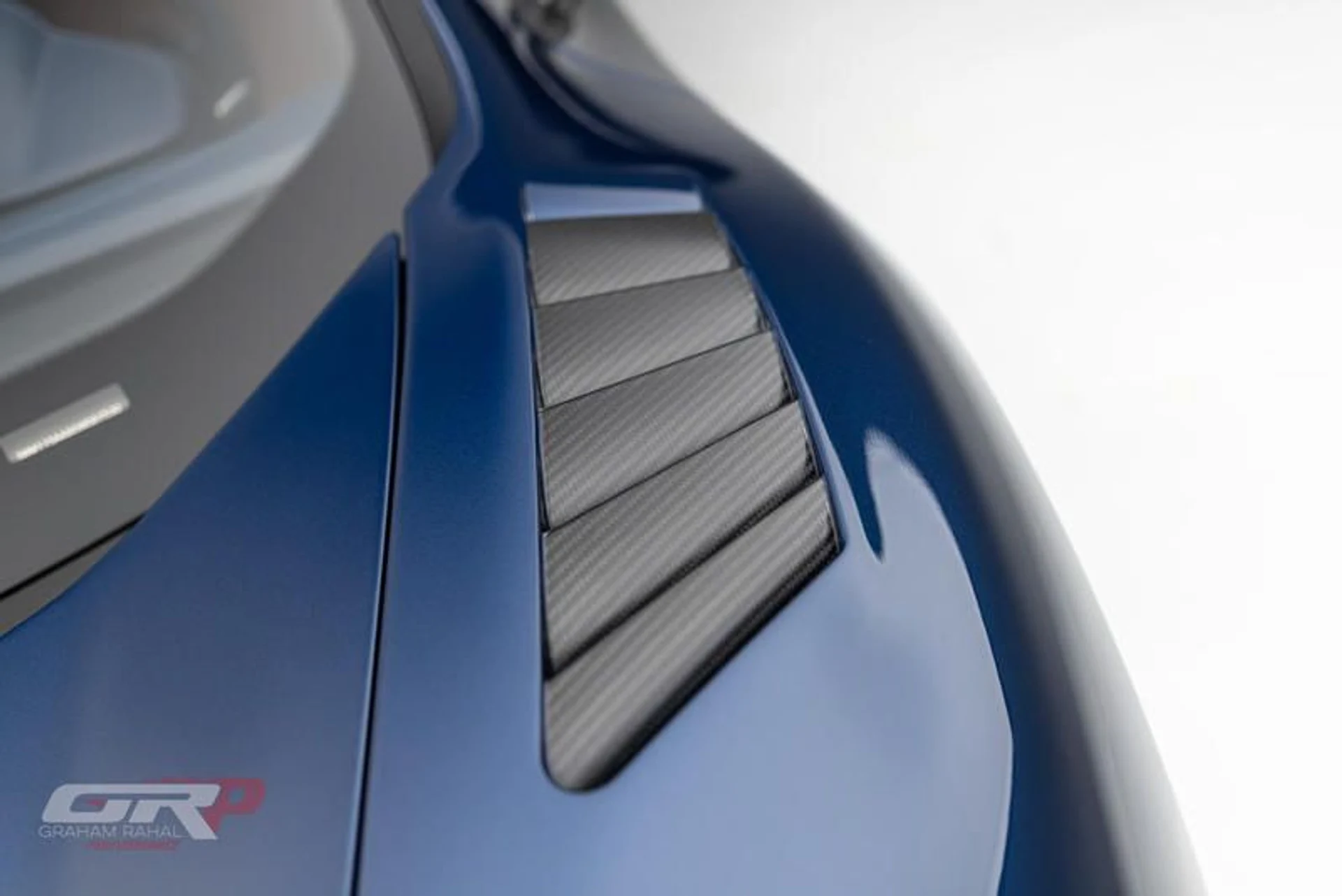 mph023_112881155_28116_CD_4_7_B64_40_DF_A553_AAE_8275843_F1_34201d9246