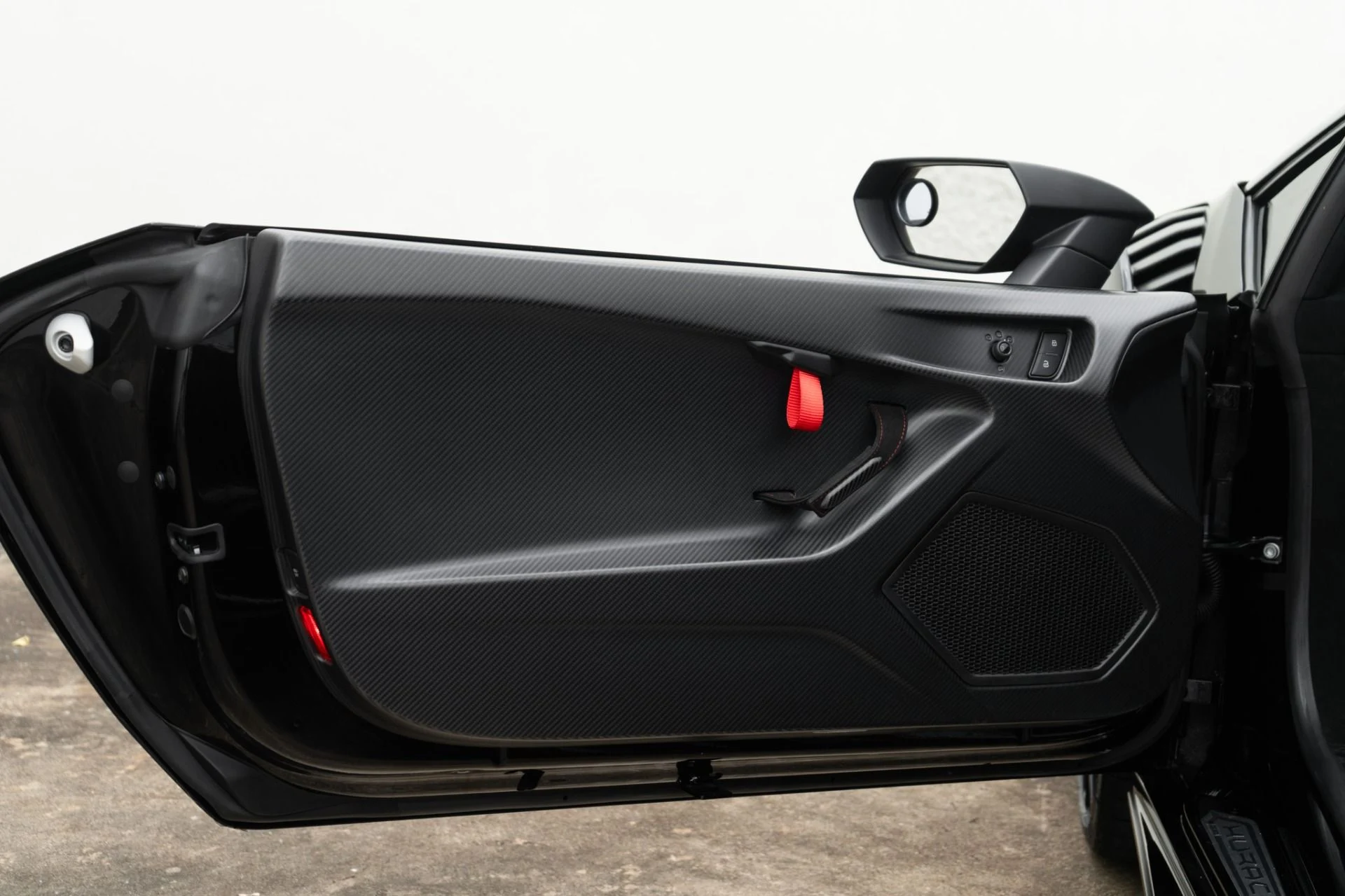 mph023_1130493368_Used_2022_Lamborghini_Huracan_STO_1772576757_f515fa731f