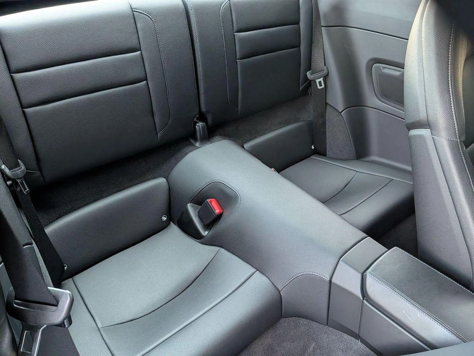 mph023_1137379459_n05_Omt_J_Hqu_Fi_W_Zrzy9_Mlq43t_Jw_E_a08a7bb64e