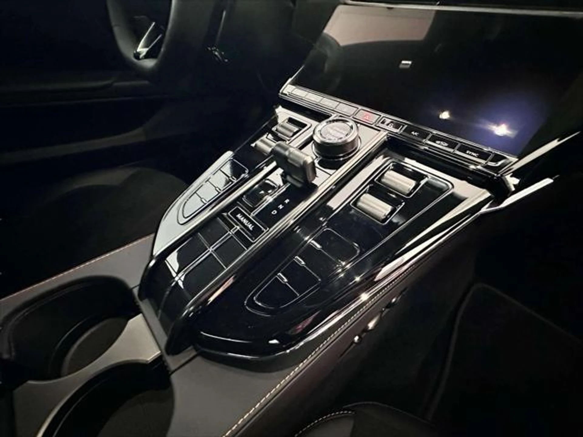 mph023_1138457777_4g_V_Yk_M_z_U_Tf_ZYU_4_Ev_OT_Wh8_y0f0_60f335b303