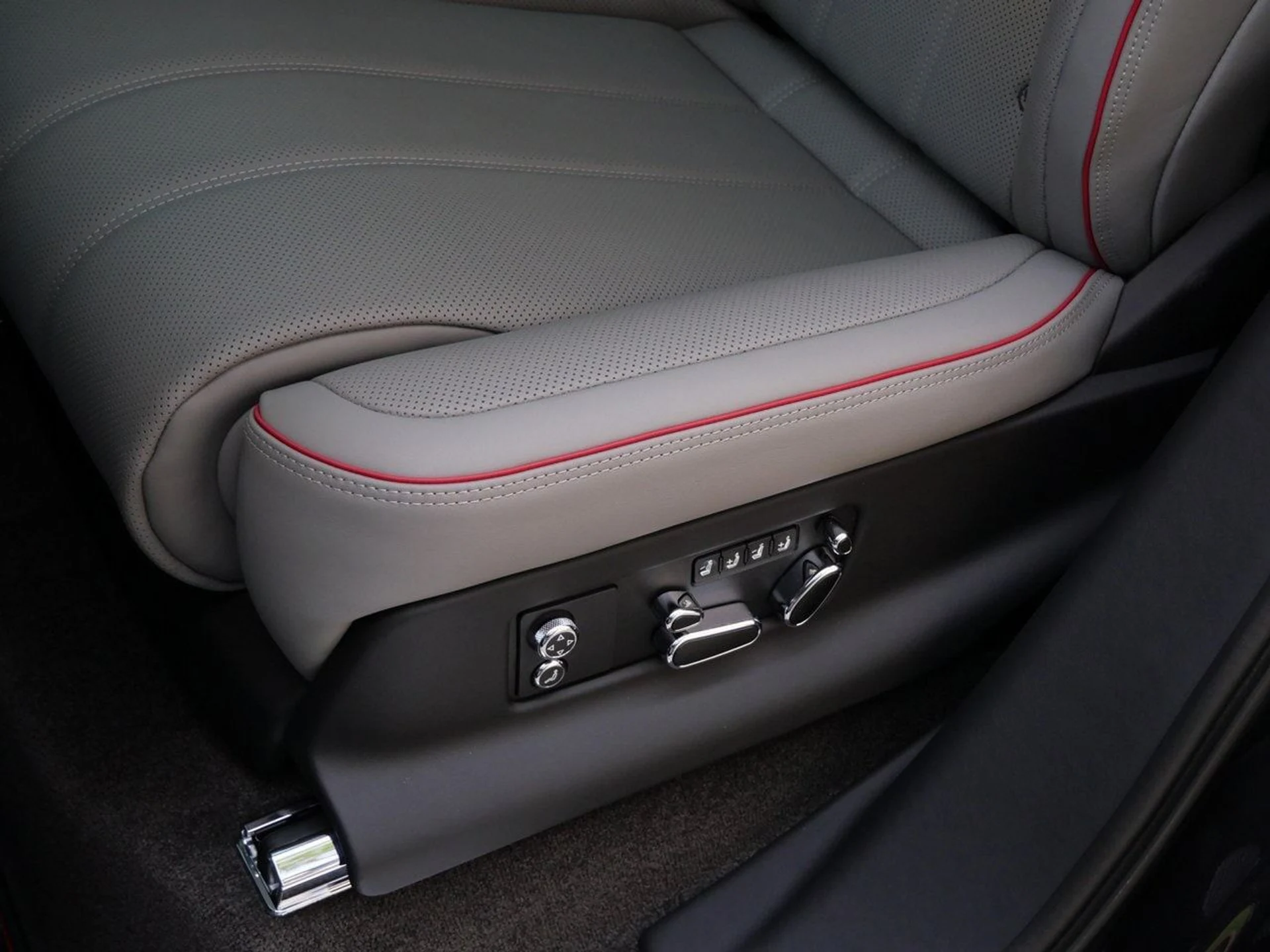 mph023_1159718579_78061e57927ef07f2bf5e56187d23194x_4c9b5e68f8