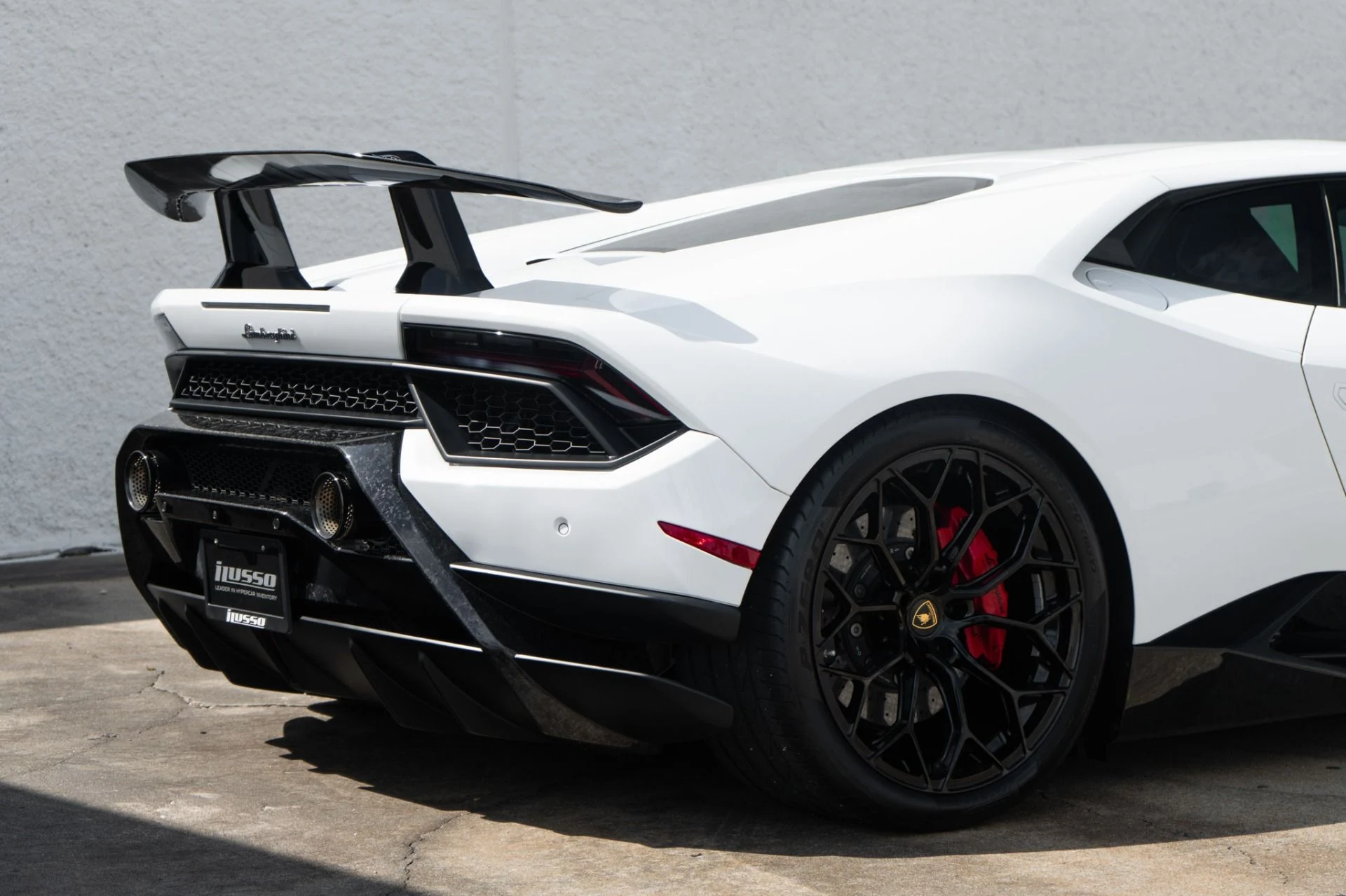 mph023_1162234458_Used_2018_Lamborghini_Huracan_LP_640_4_Performante_1773180113_f5b4734f85