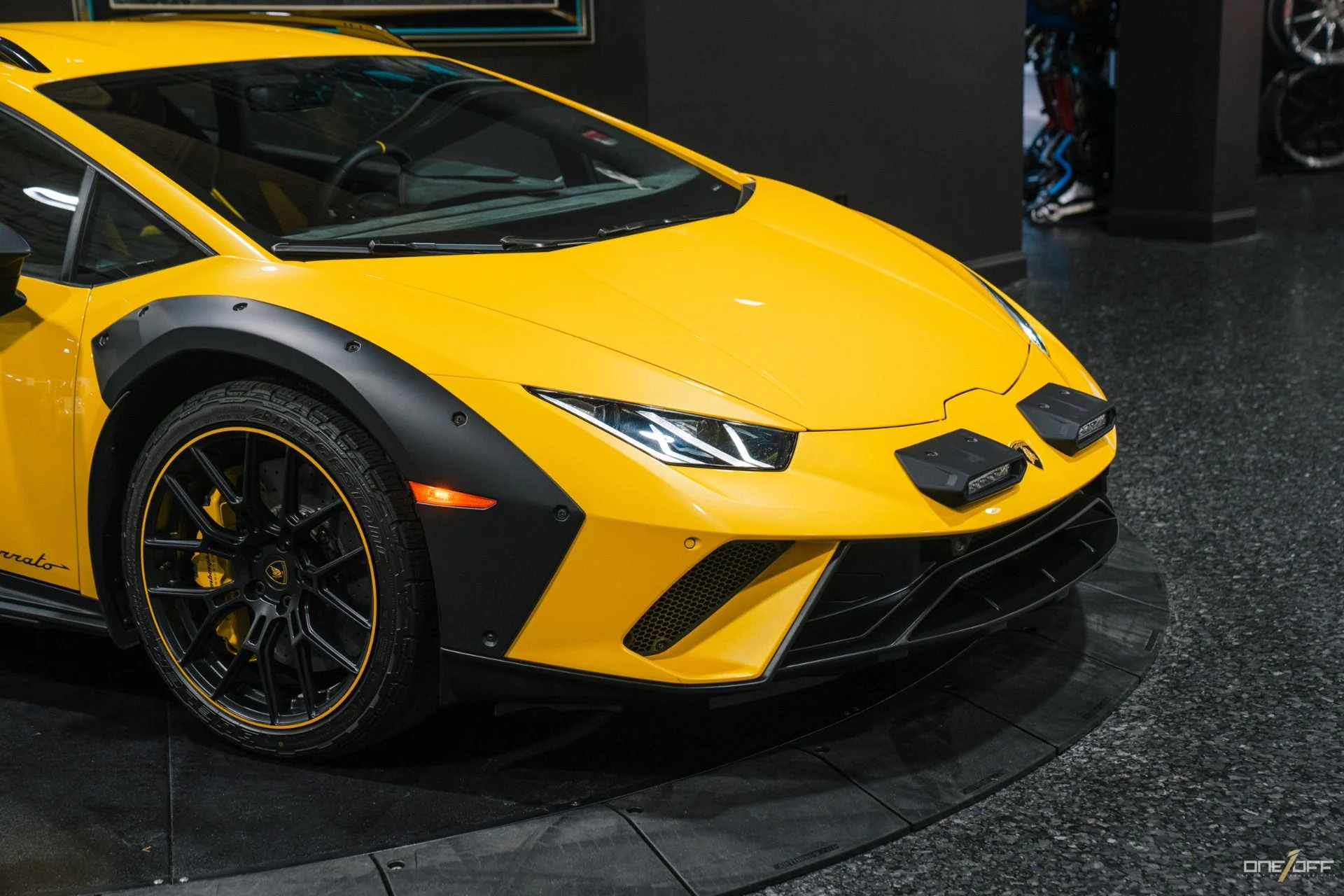 mph023_116251282_Used_2024_Lamborghini_Huracan_Sterrato_1757040666_c6999851ba