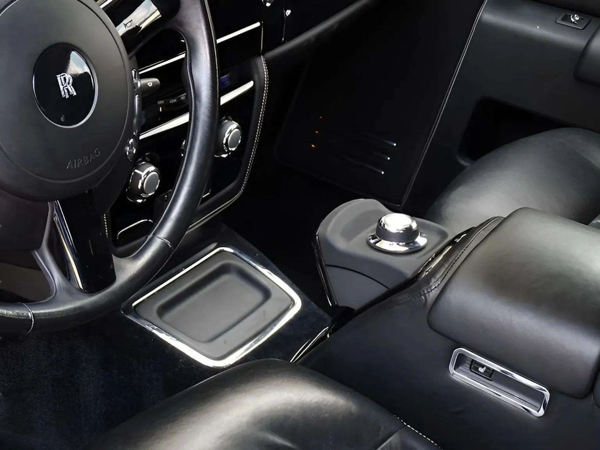 mph023_1165368078_4448c250fba6eef71000d7f44f923c3ax_c1392a8503