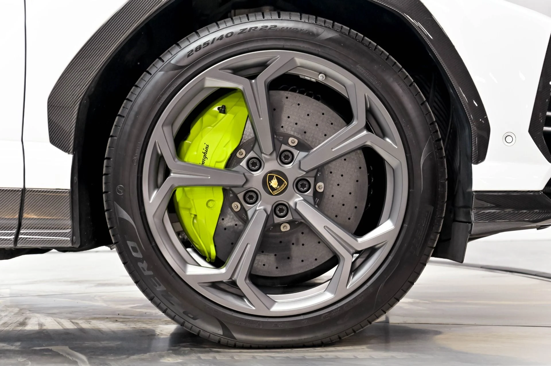 mph023_1166767040_Used_2020_Lamborghini_Urus_1778528583_0d79aeb07f