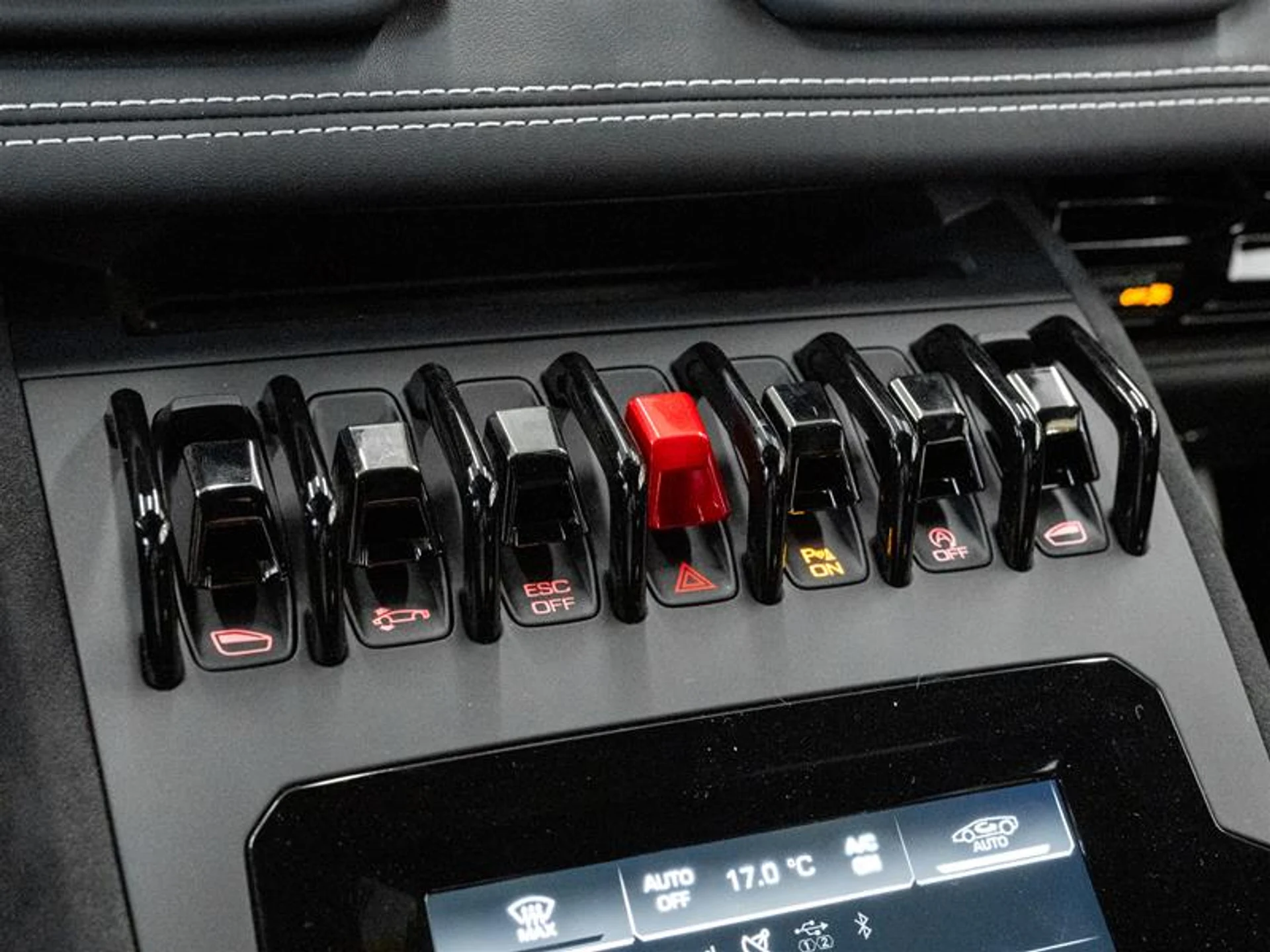 mph023_1174334810_11902086_1640334206_cf0a267715