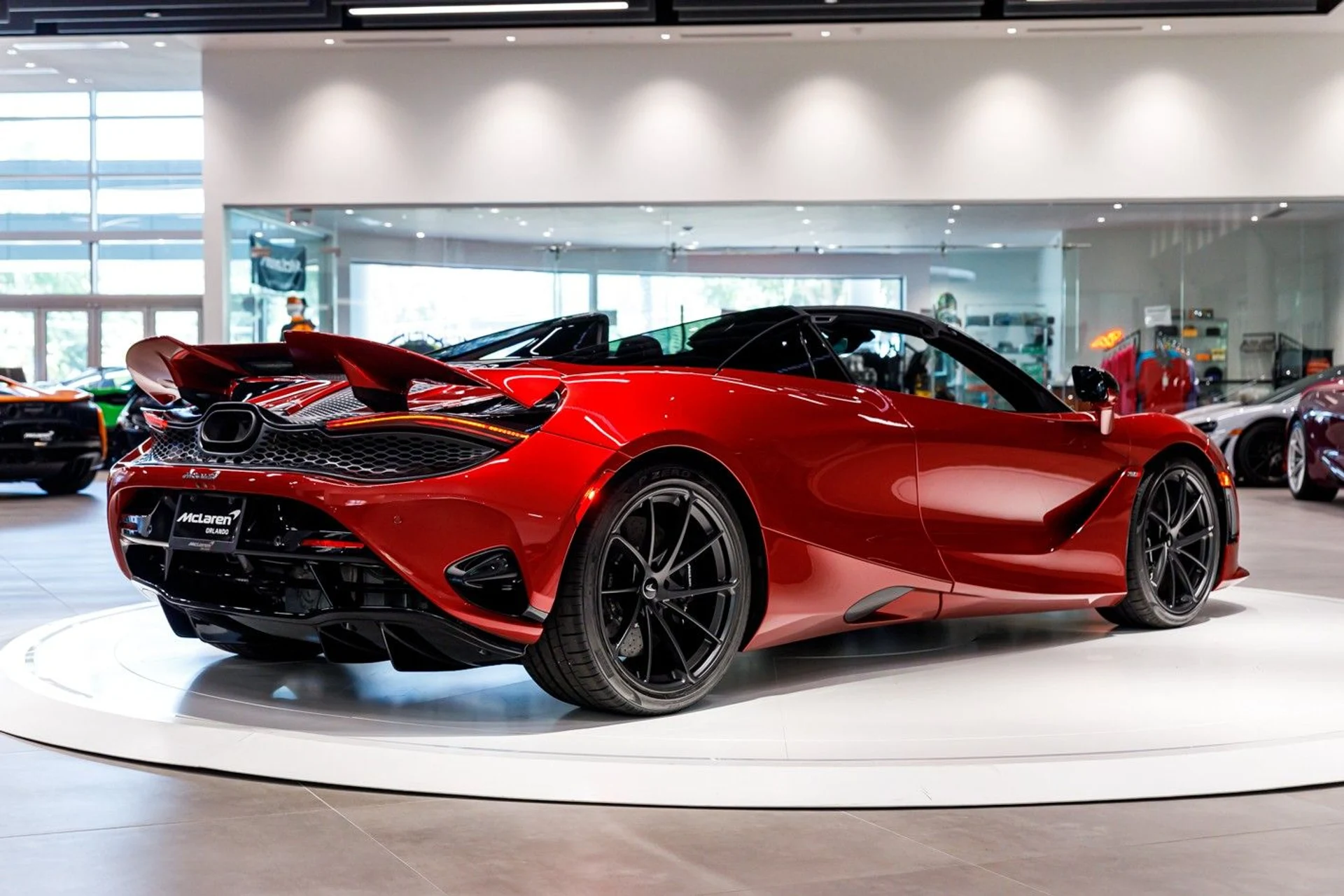 mph023_1178065481_677_p24_l_18dab56dab