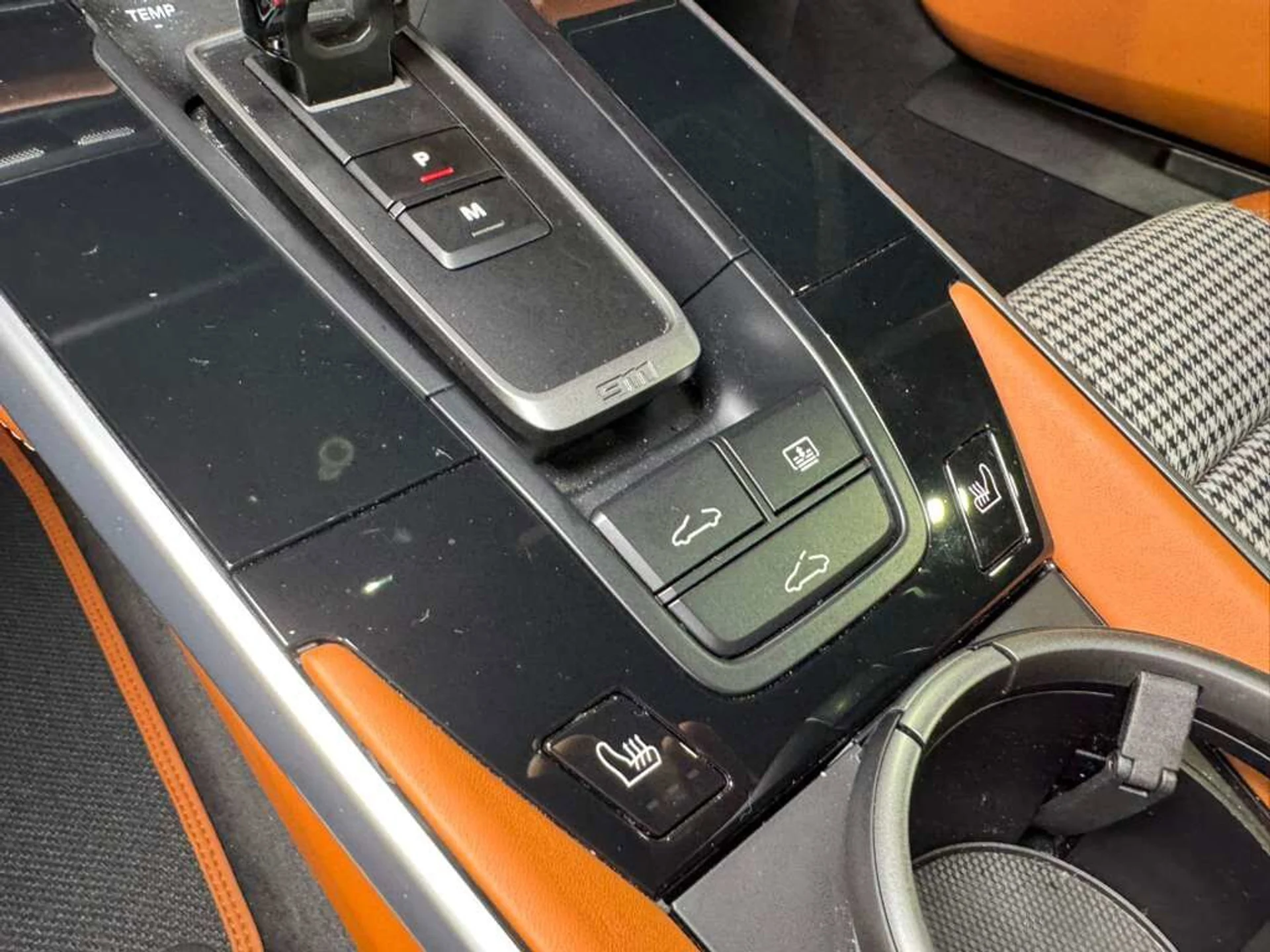 mph023_1179764876_0e5cb226a739a81d3aa9f13019afc665_826464f533