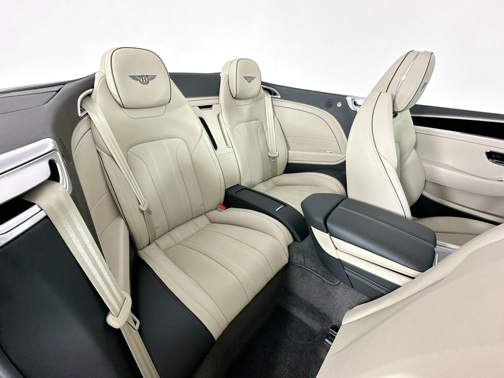 mph023_1188559167_24_d42e4f6768