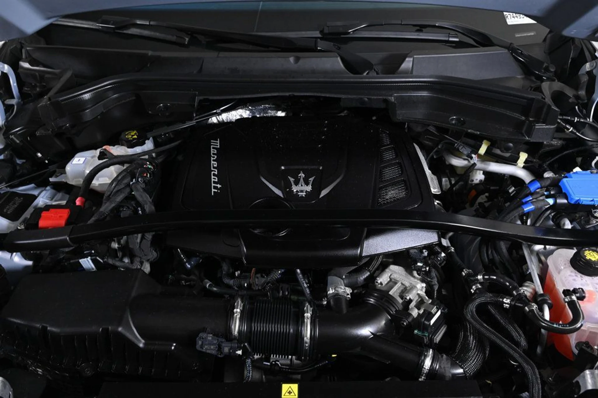 mph023_1196590117_used_2024_maserati_grecale_gt_11350_22936012_23_1024_c86bfa3095