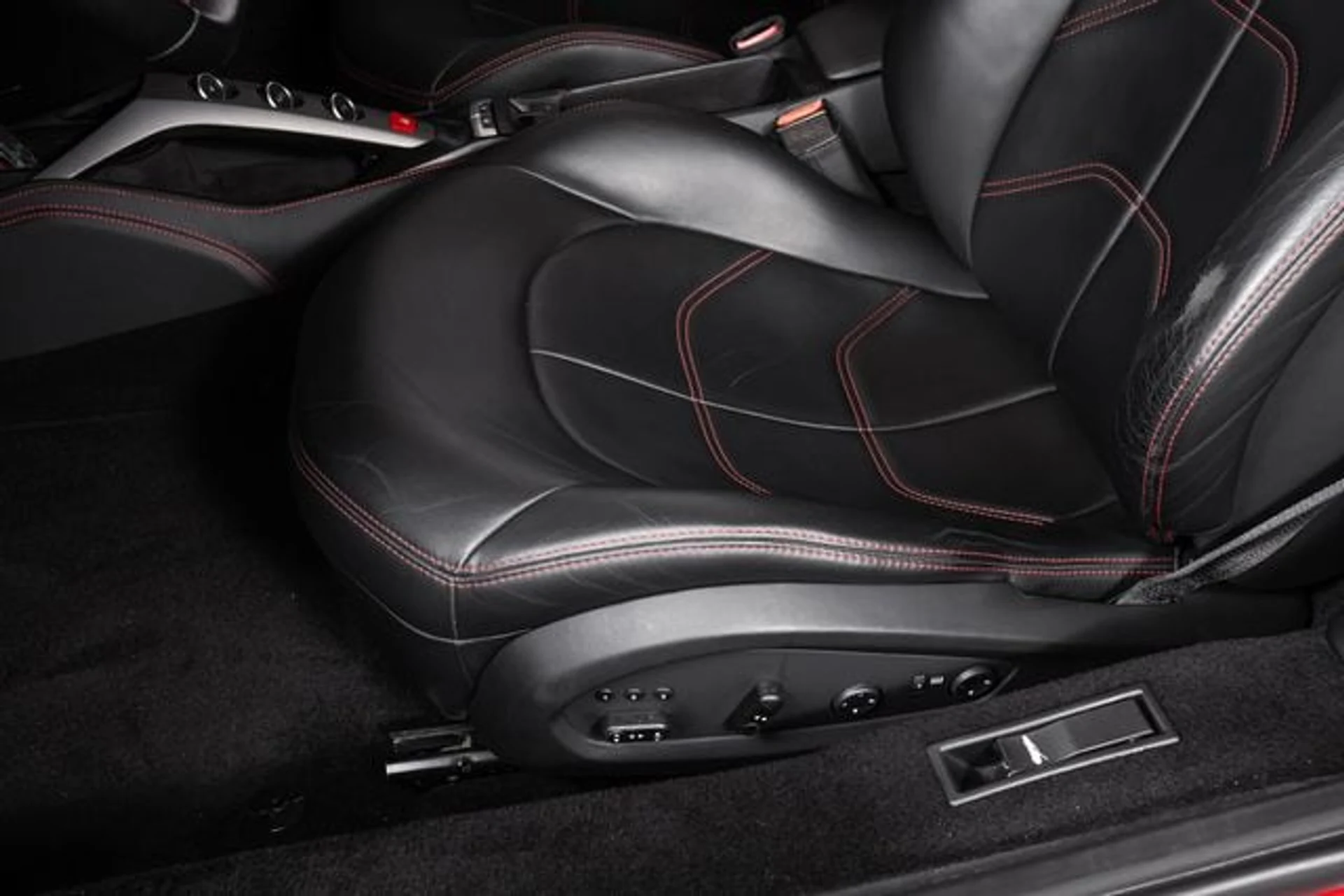 mph023_1216809465_e68262ab872a316f6f76c7128126b54cx_60f61abe69