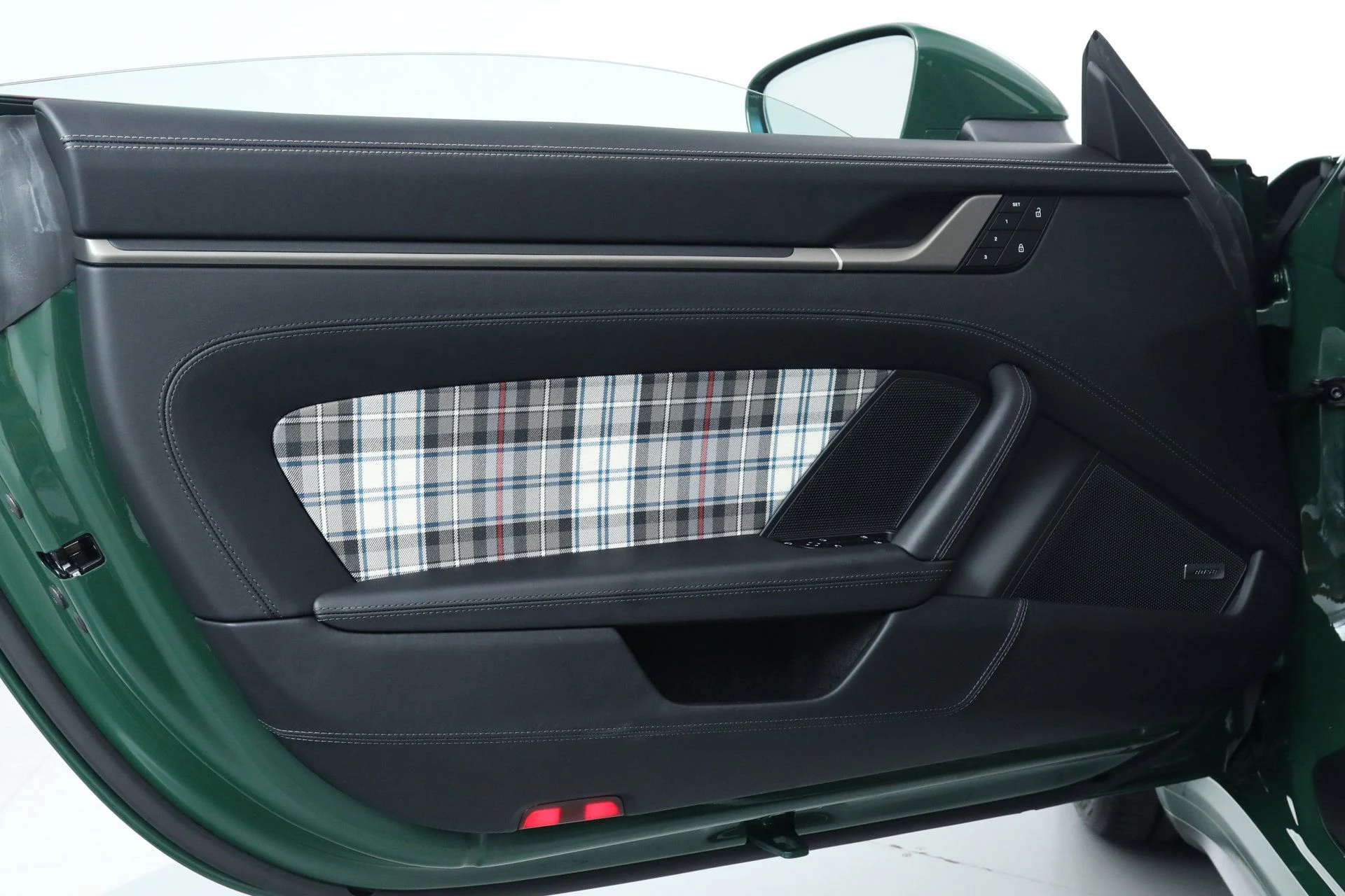 mph023_1217292760_be7e4a91c0eb55c430af676e1be1d8c3_0c3e6372d5