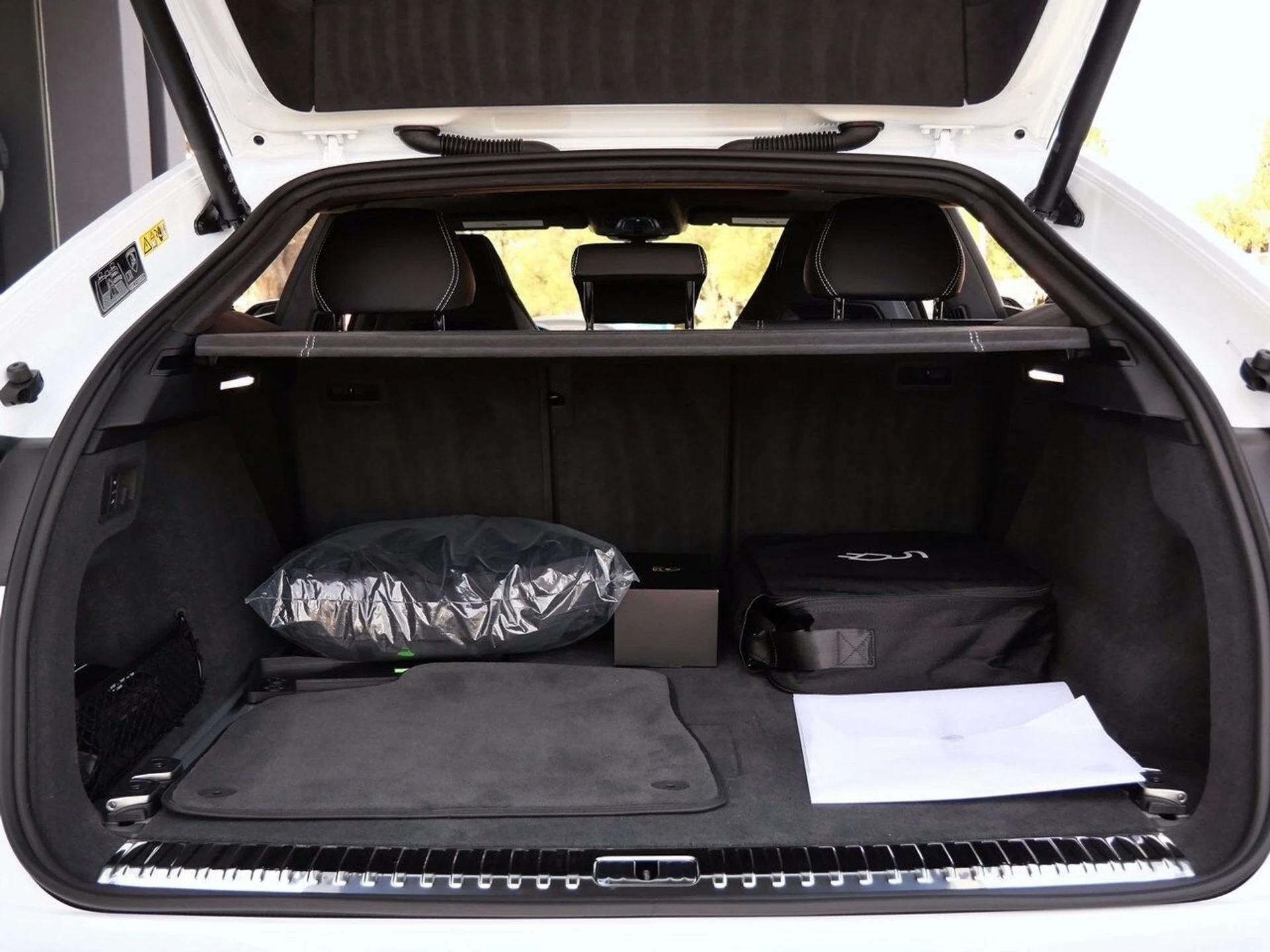 mph023_121816615_b55ae6565891a5d3a02ff33349623a33x_9d6ca5ced1