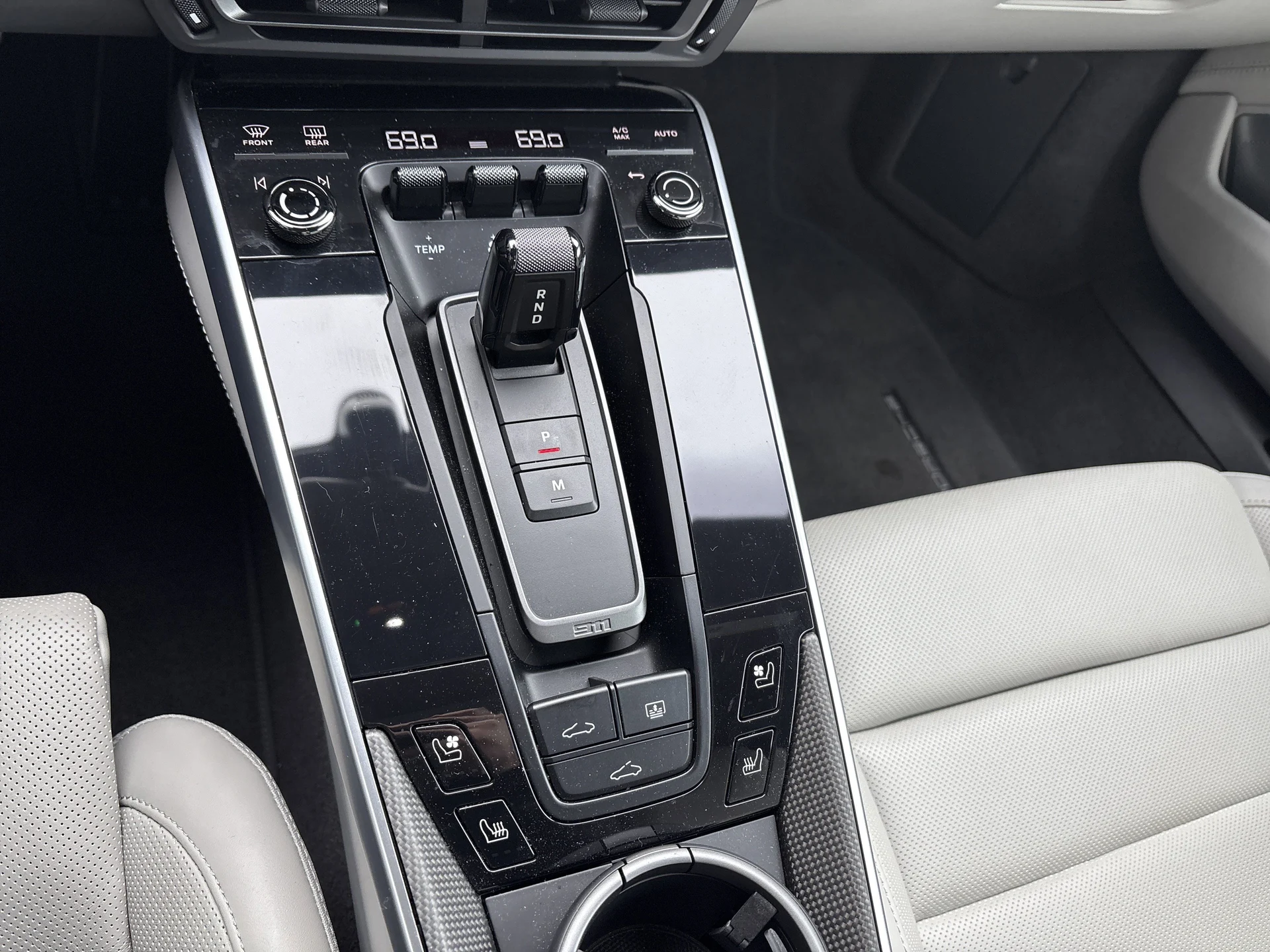 mph023_1218875625_038be51c9f154d06bebe73f7258aab20_732ebf041c