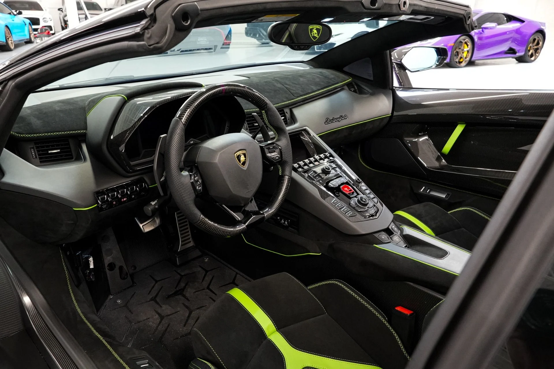 mph023_1221522952_Used_2020_Lamborghini_Aventador_LP_770_4_SVJ_1777493660_be415ef201