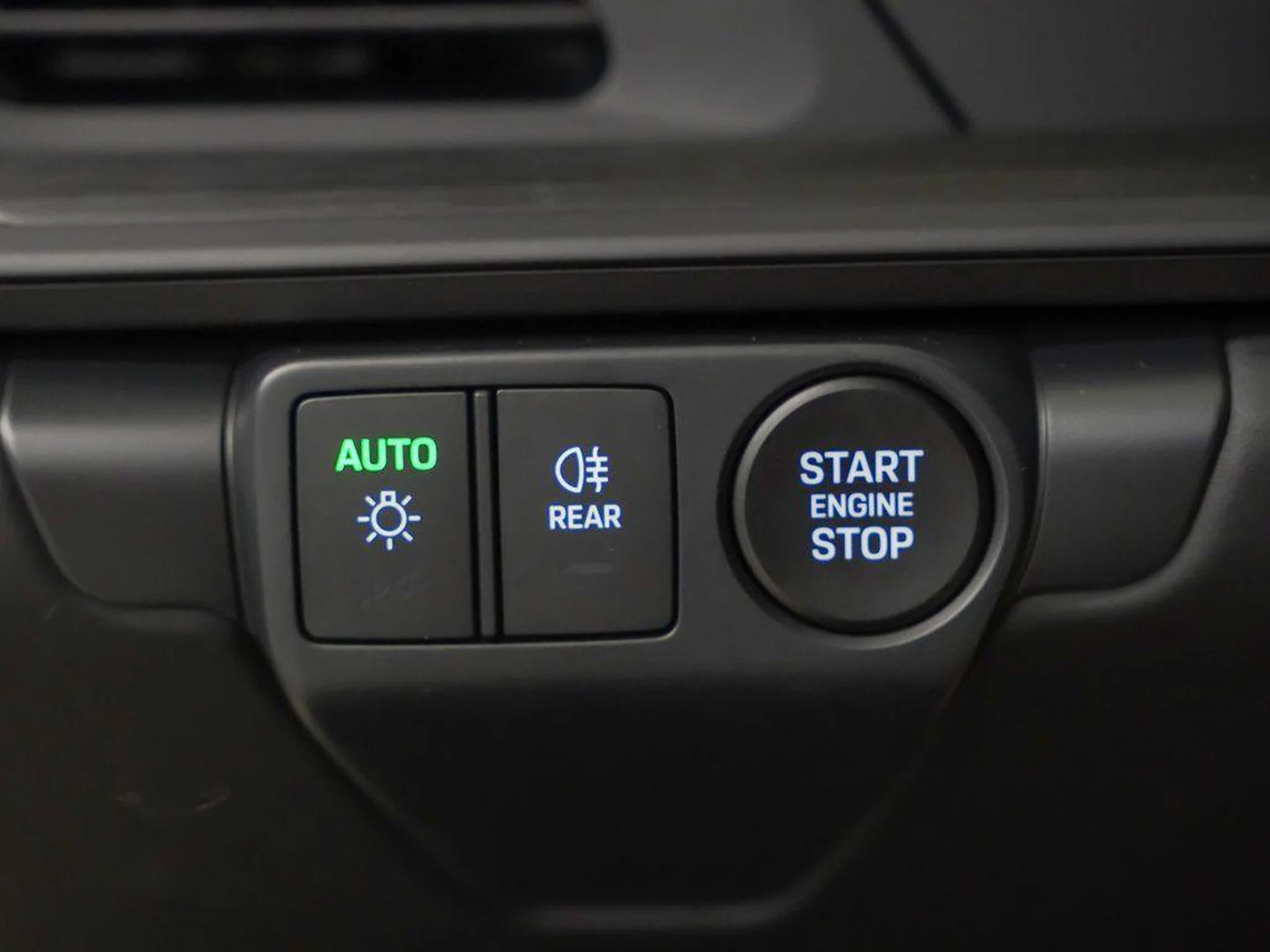 mph023_1221784728_fx_Af_Qii_Vqa_C_Miv6s_Ui_RN_67_Vx3_MM_2512217948