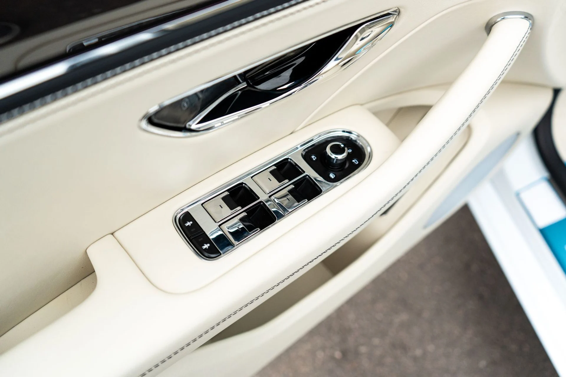 mph023_1231898576_f5adc375_287c_4ecf_a7d1_fe08dcd10fb8_2d063bdea2