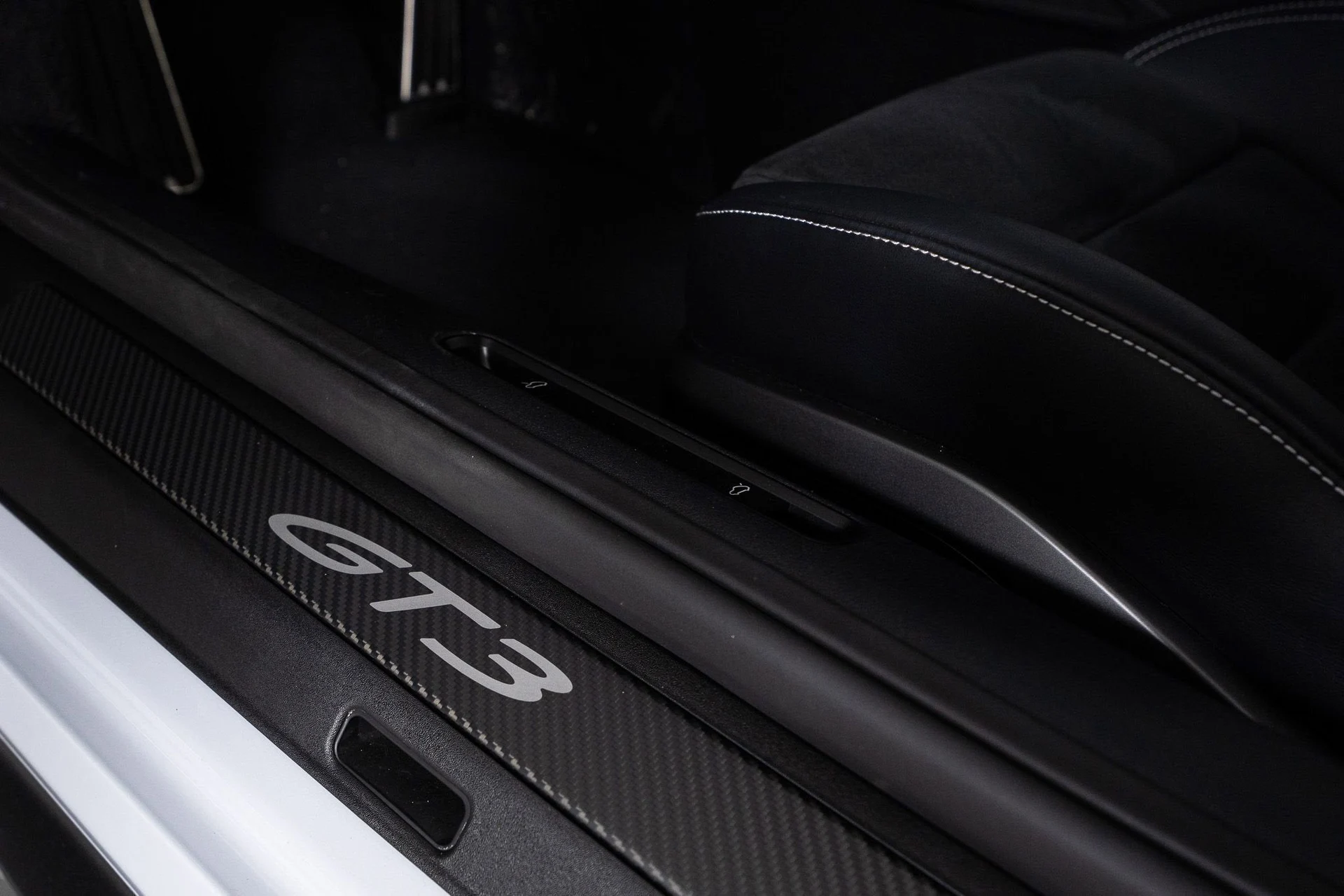 mph023_1234812327_92aefb314f134713be01d45865d77b23_e1bec7097b