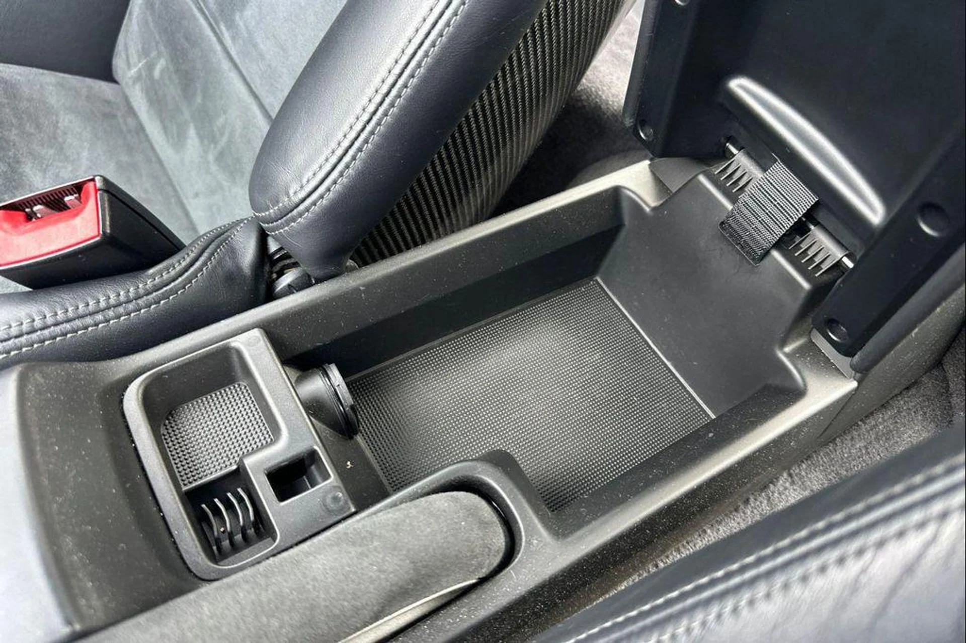 mph023_1243904628_SP_Fxa_D_Wuq_E_Ba_E1_N_Nd_Y04dg_Qu_ks_1a646d4ca9