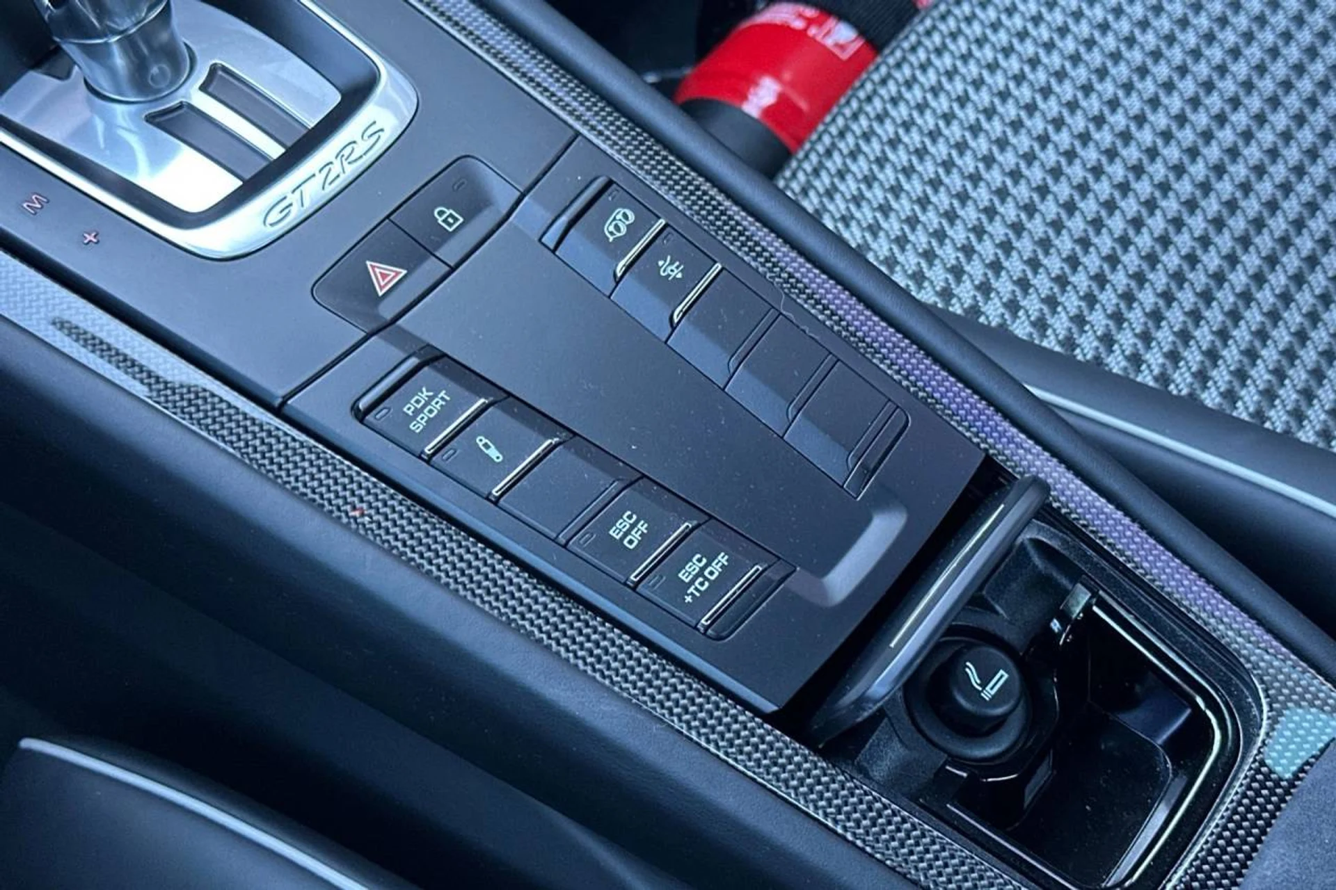 mph023_1244577759_1280_b4a933dfd0