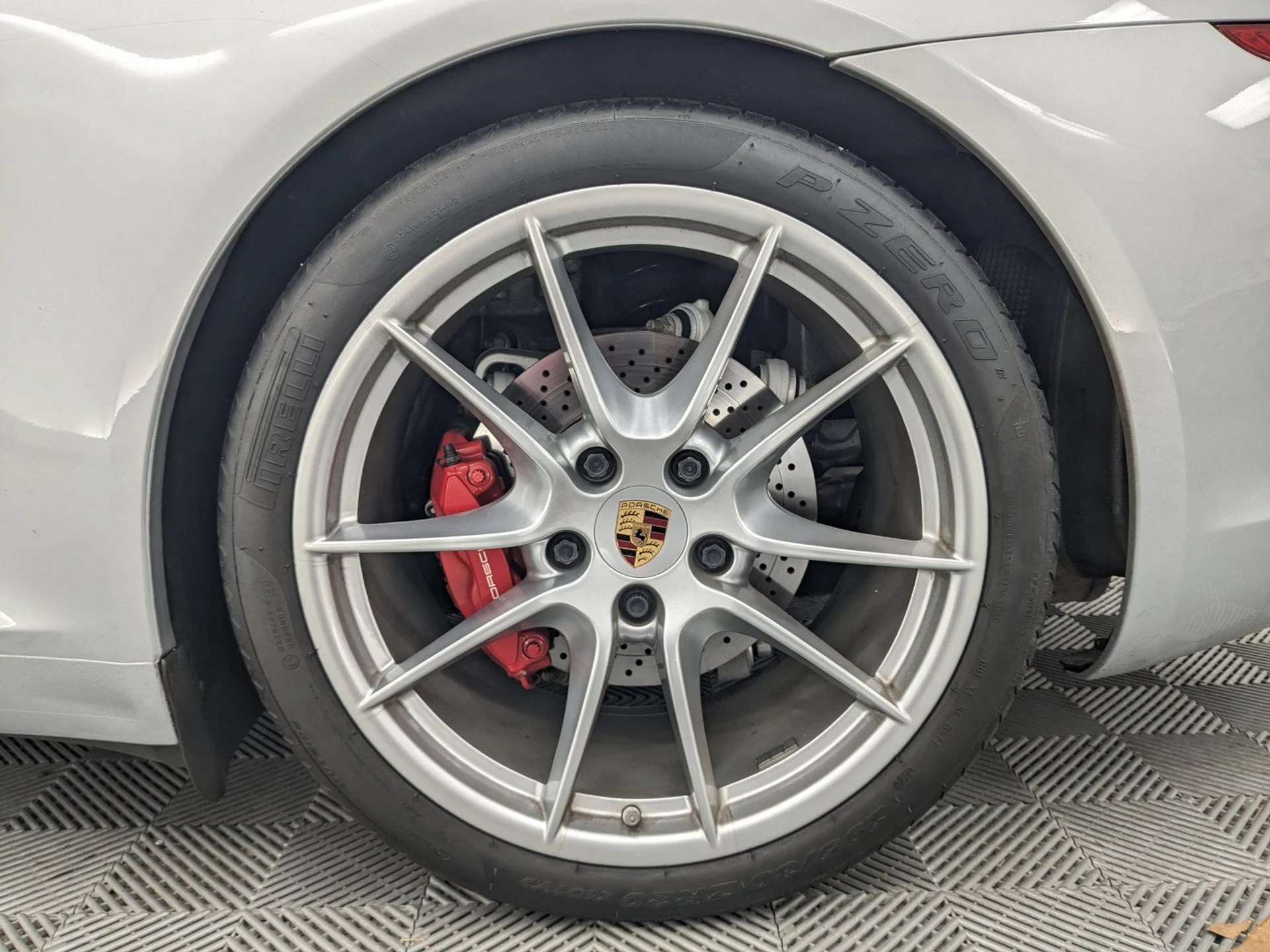 mph023_1249272965_b81d219be223f606b693c1faffac2371x_772789f5b7