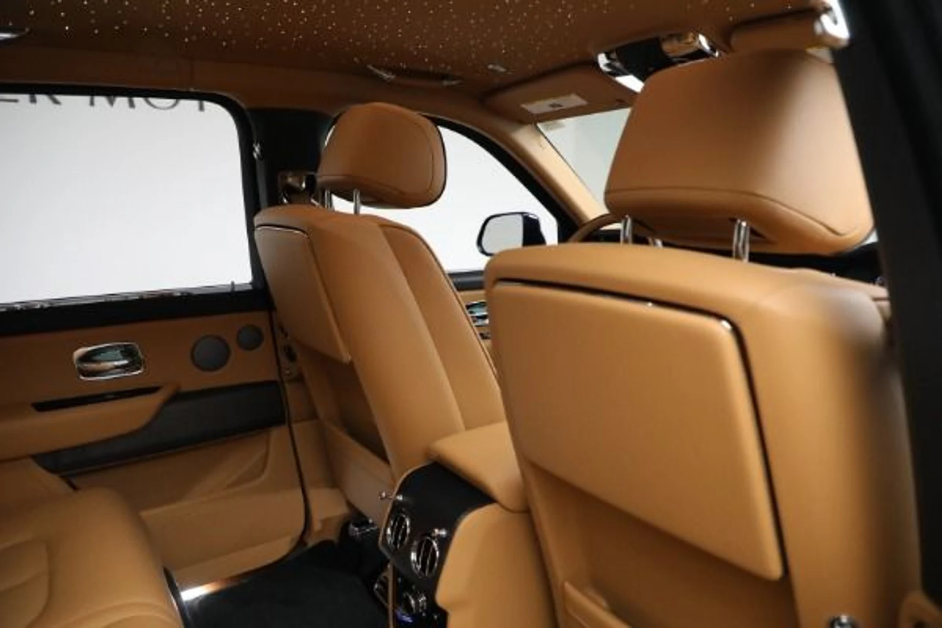 mph023_1252054431_Used_2024_Rolls_Royce_Cullinan_5e914ffc89