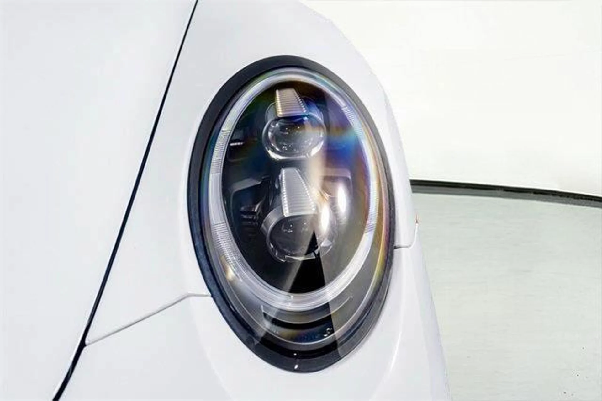 mph023_125253585_2_SF_01mp_FR_Rq_Rii_D_Jq_BZ_Jj_Pn_BWFQ_b218b32493