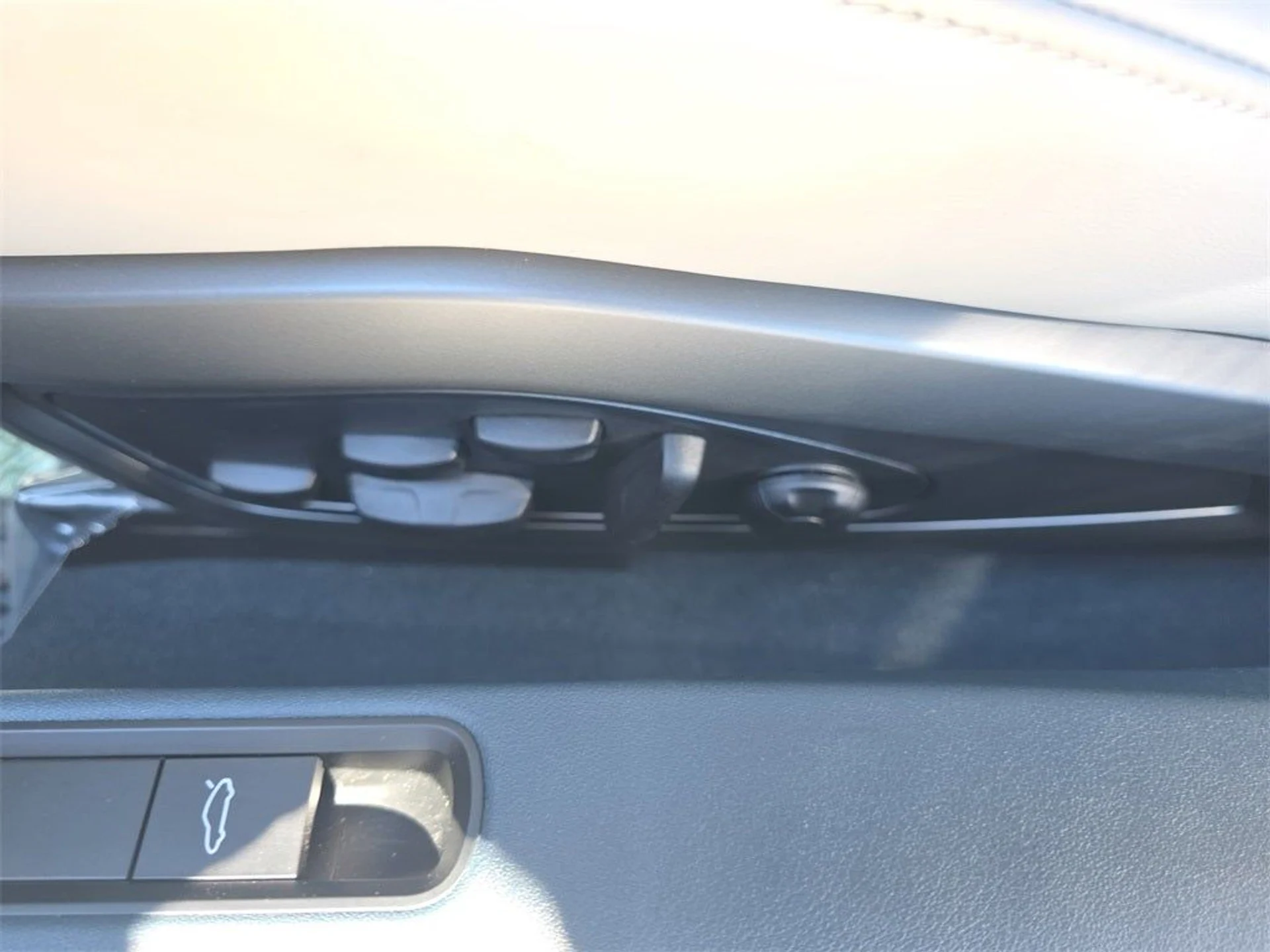 mph023_1253562077_24_a043523558