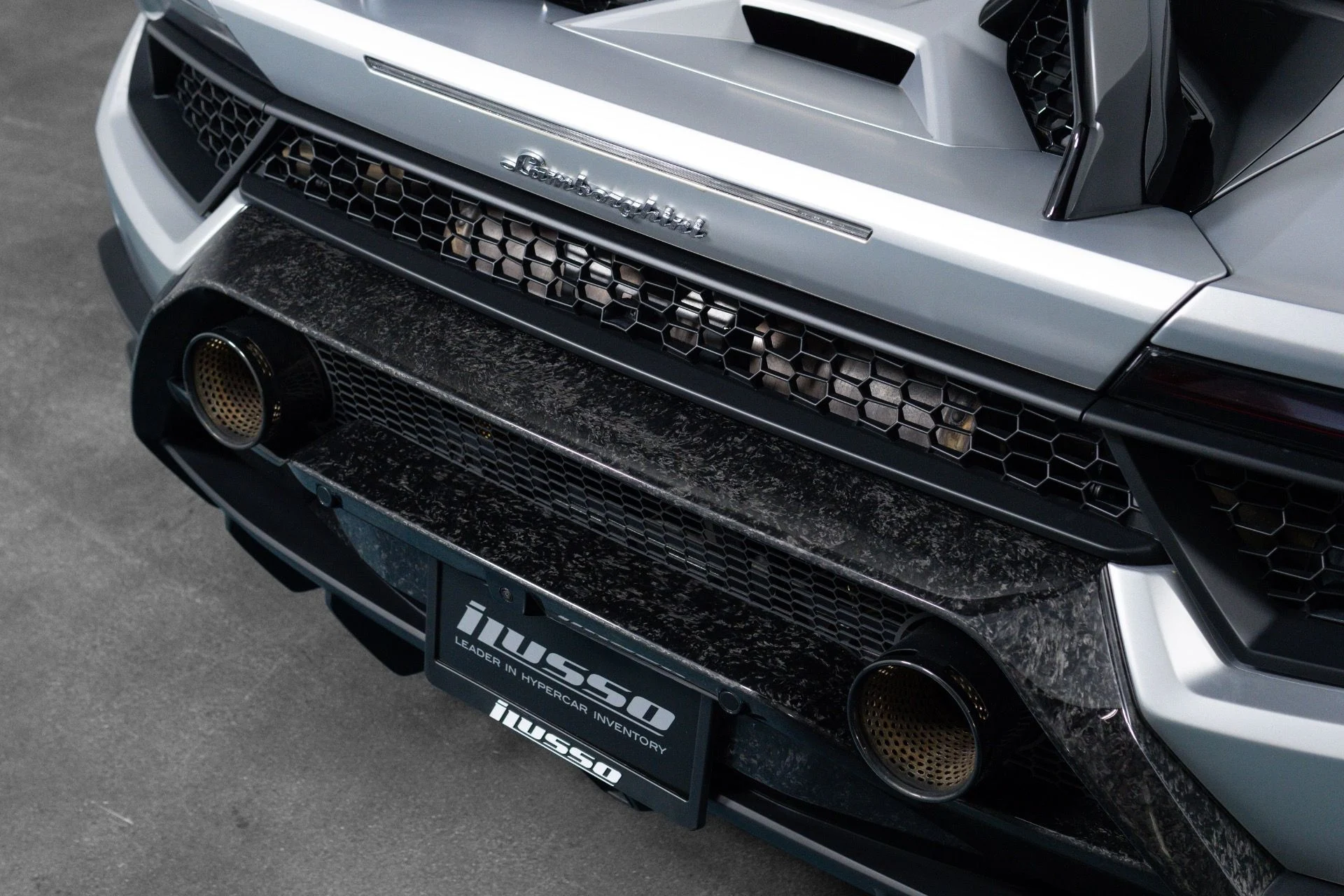 mph023_1257355310_Used_2018_Lamborghini_Huracan_Performante_Spyder_1781732323_a86439f7ff