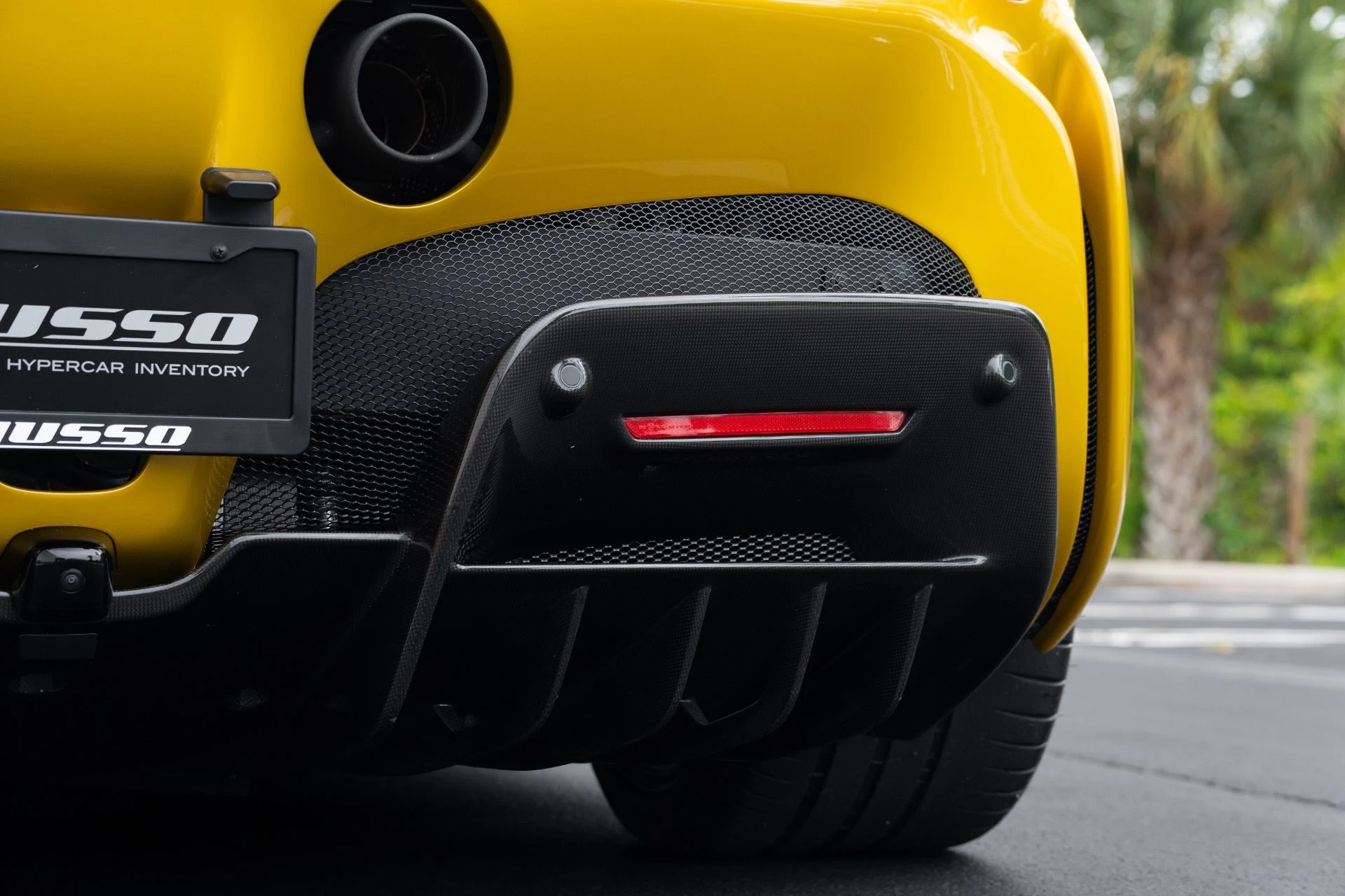 mph023_1258641858_Used_2022_Ferrari_SF_90_Spider_1775626389_352f835f96