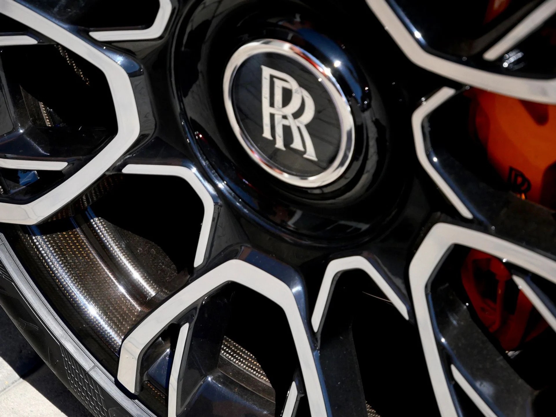 mph023_125950822_4535df2c1b1c8193f261b4178e5b5a84x_68261c7b76