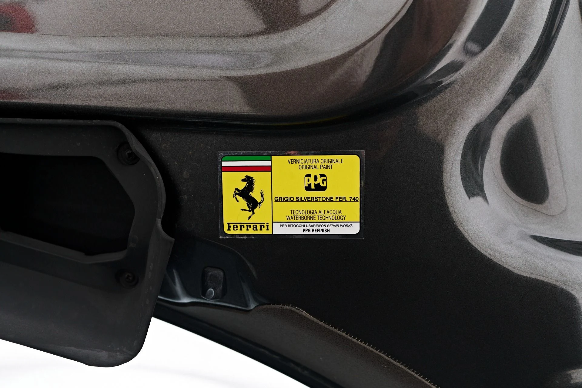 mph023_1262188147_Used_2016_Ferrari_488_GTB_Base_1755995725_dd1a82bf02