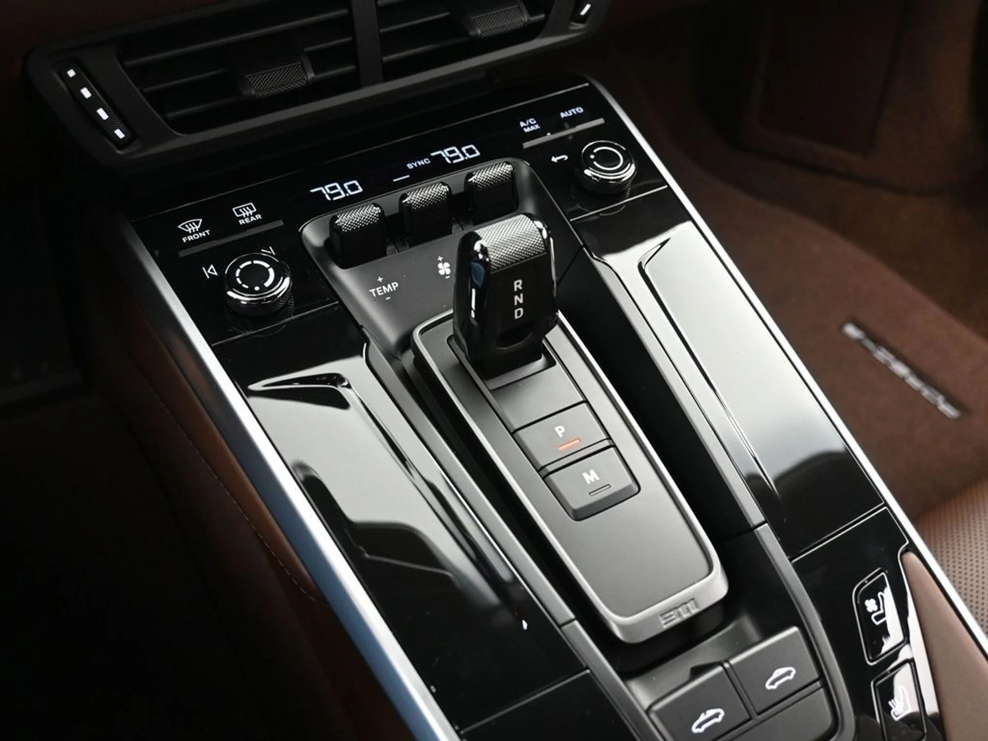 mph023_1264291006_ac3037396f423a5380fec0b959338364_5718df12b1