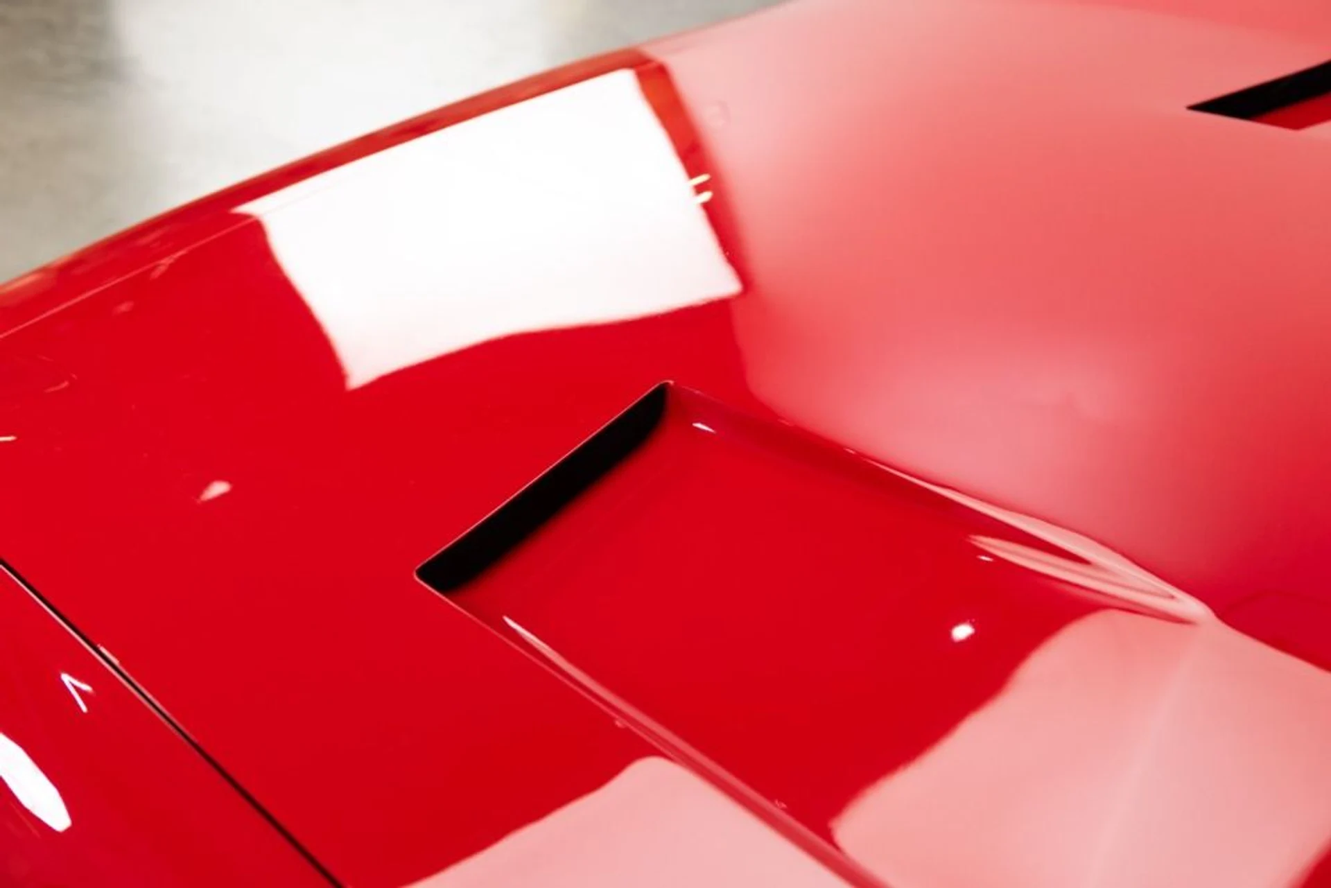 mph023_1268888630_Used_1971_Ferrari_365_GTB_4_4d9f0f3f5f