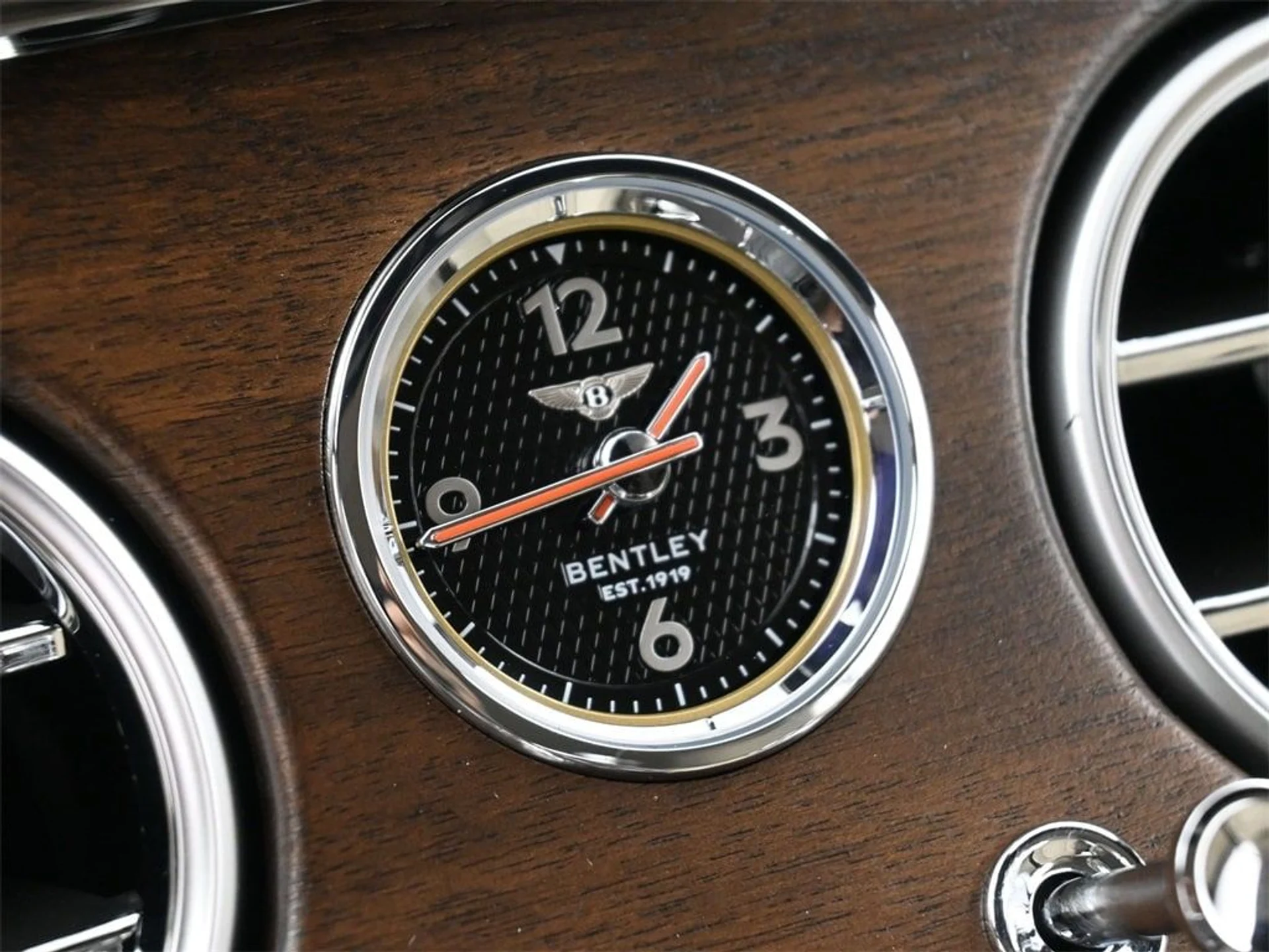 mph023_1272254617_4c023eca43deb2fb8687dfa52410fe95x_fb5540a0da