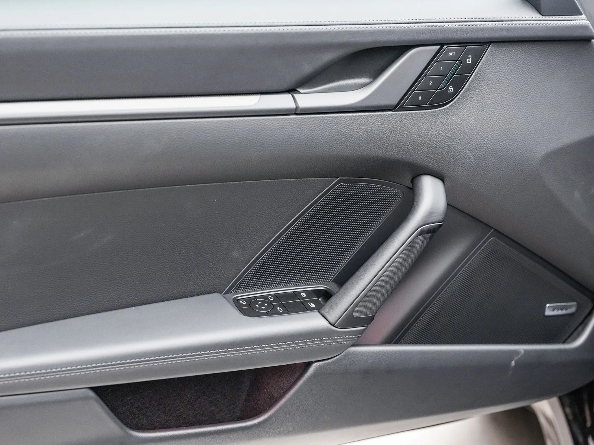 mph023_128713157_ee1a5b3ca45f92986147c0dad05ef4e2x_f9d718e035