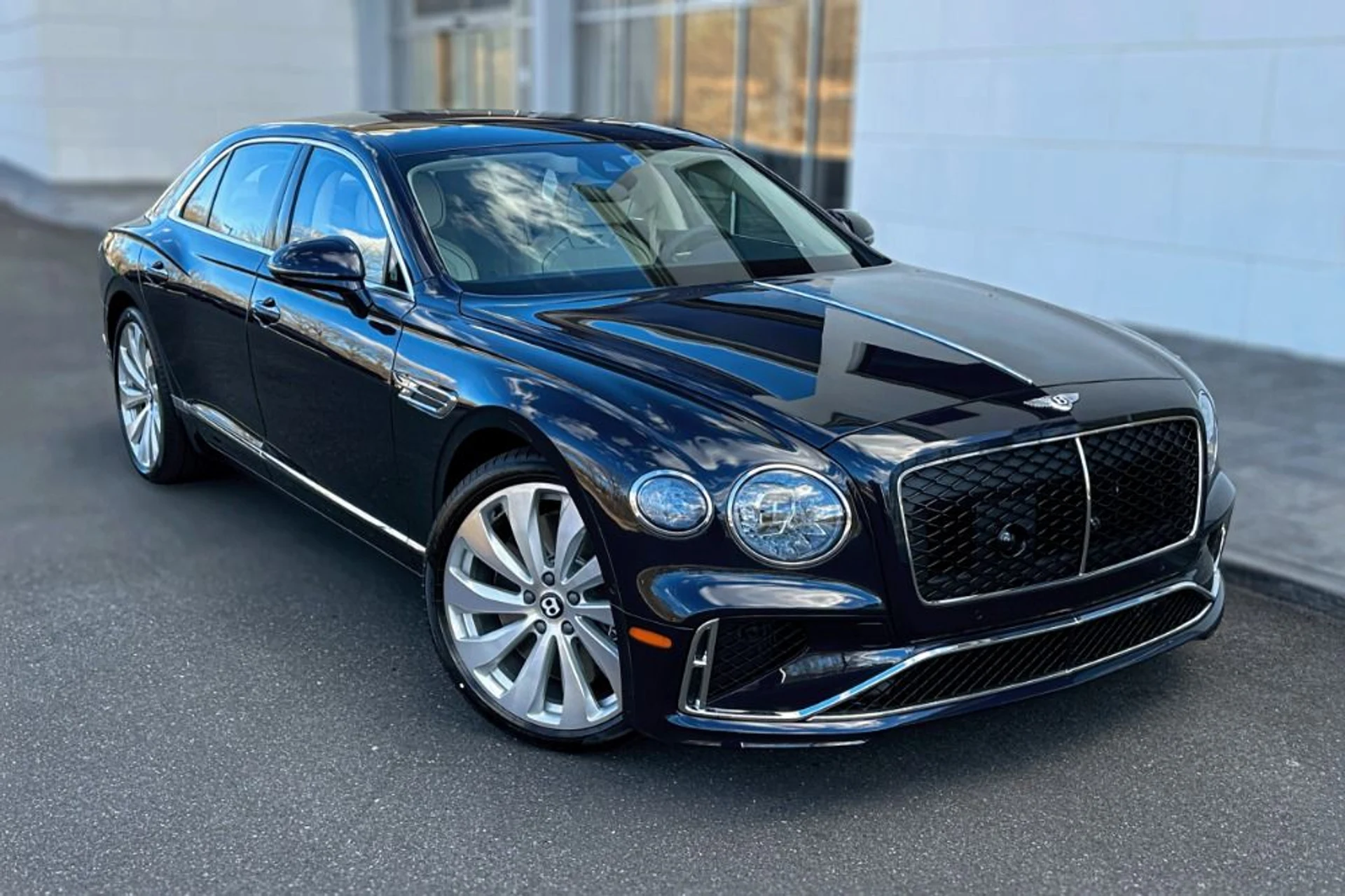 mph023_1291083055_New_2026_Bentley_Flying_Spur_1765792649_7e0b8fa91c