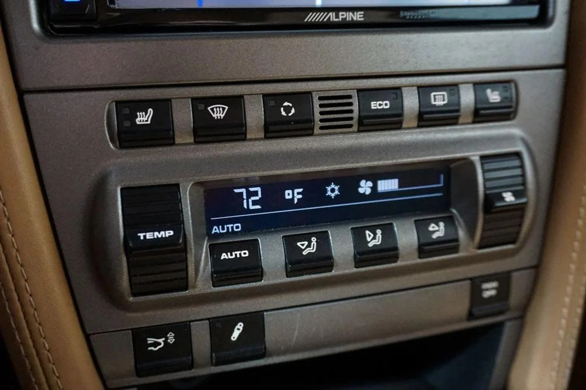 mph023_1292533389_0_Z_Ha_Up_Blg_EW_Hsw12a6_Ut_V7_M_Pnk_5aed65b955