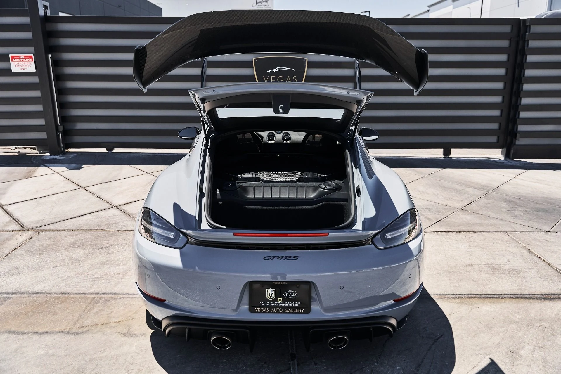 mph023_1294625280_Used_2023_Porsche_718_Cayman_GT_4_RS_1786209659_5353f84227