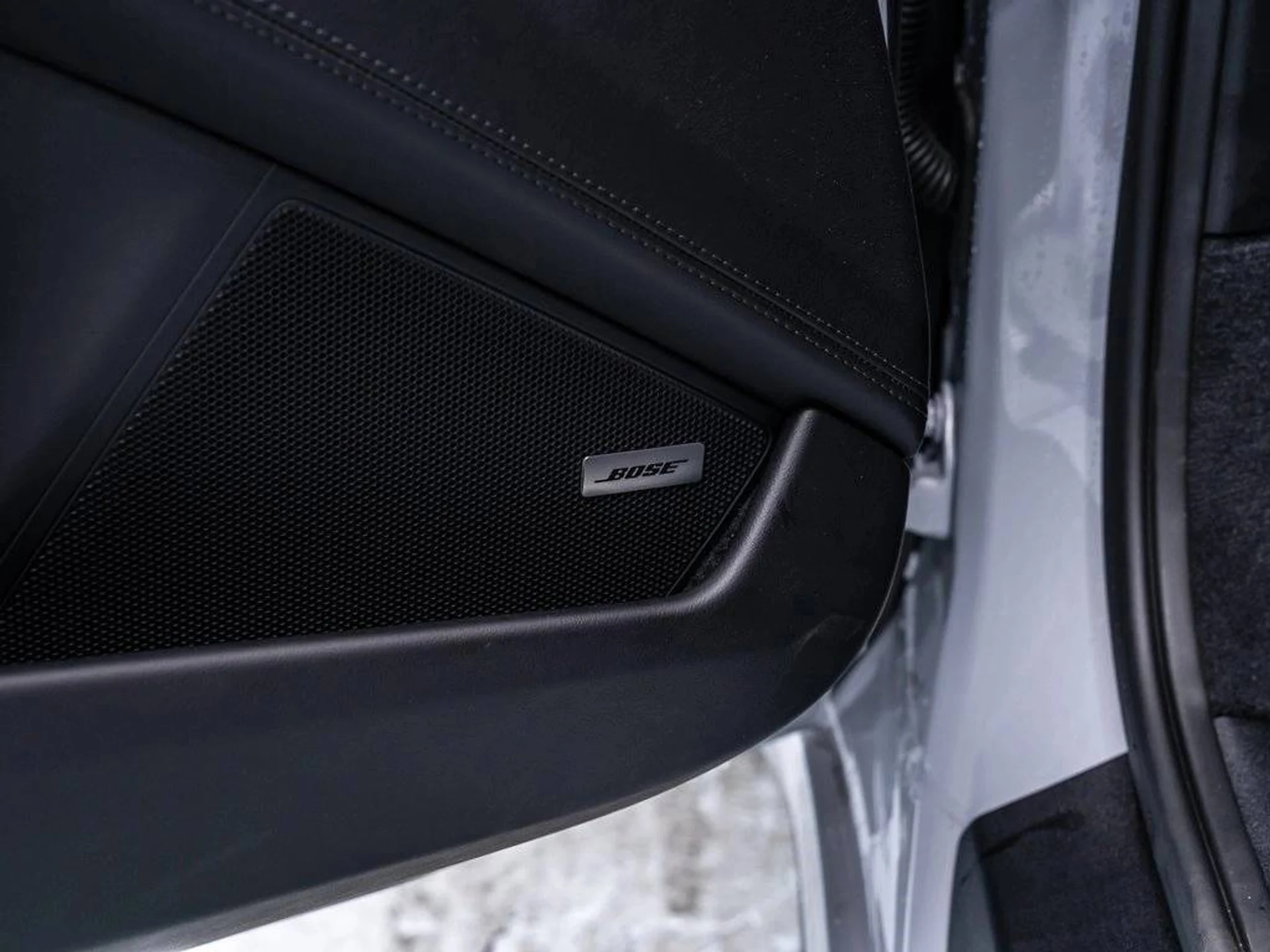 mph023_1298018981_b3e8e122cf02e75b9b96230f723da0cf_00a2d53a96