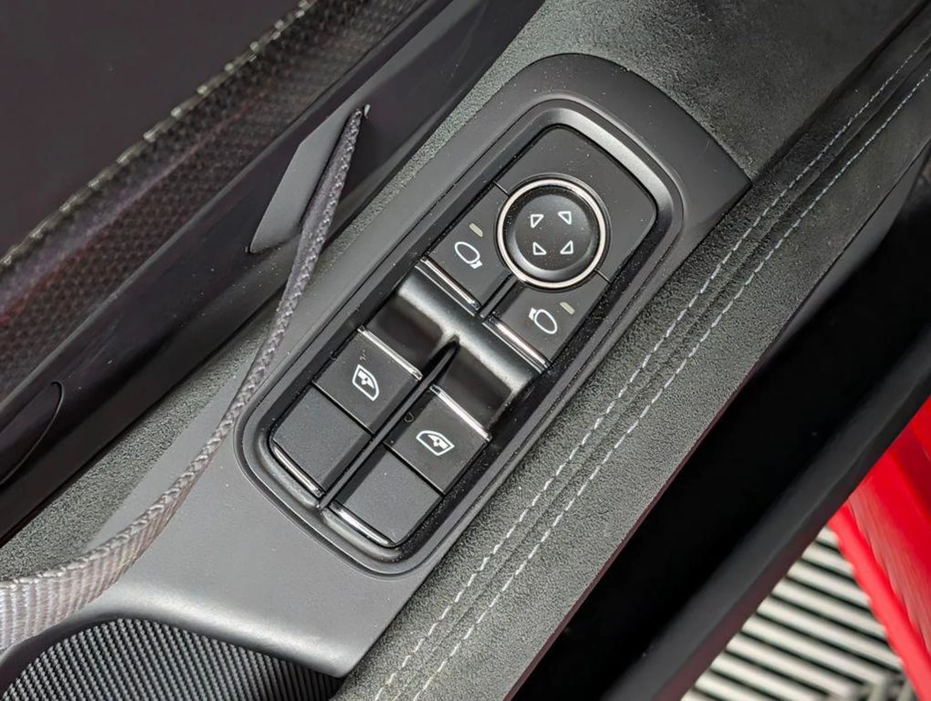 mph023_1301917986_1_Jrnu7c_WPE_i_CZ_Ovmymc_KX_76b_Y_b147756985