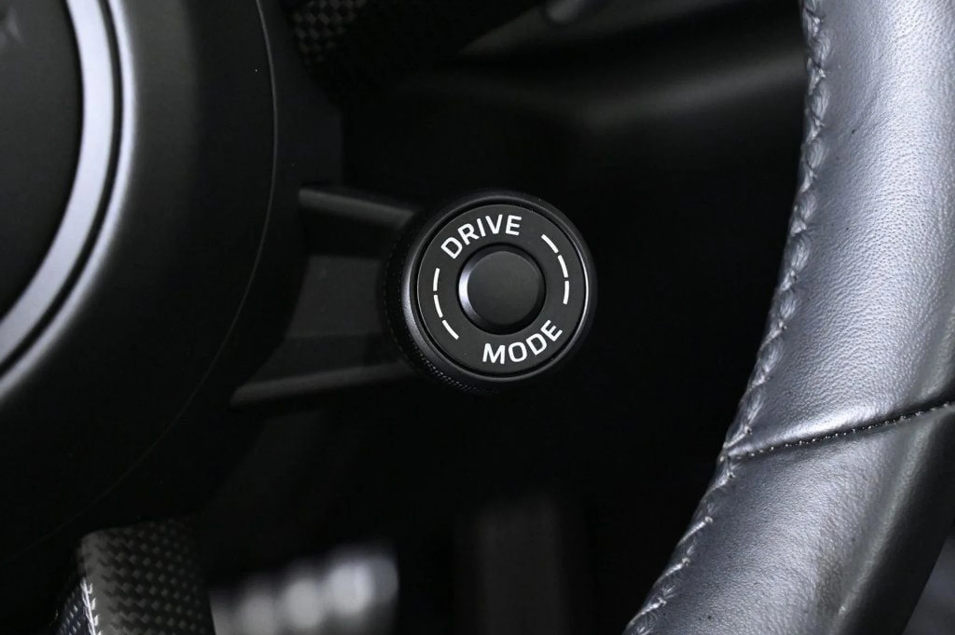 mph023_130201001_97e97330956142378bcc36ea68c37e87_c33a412898