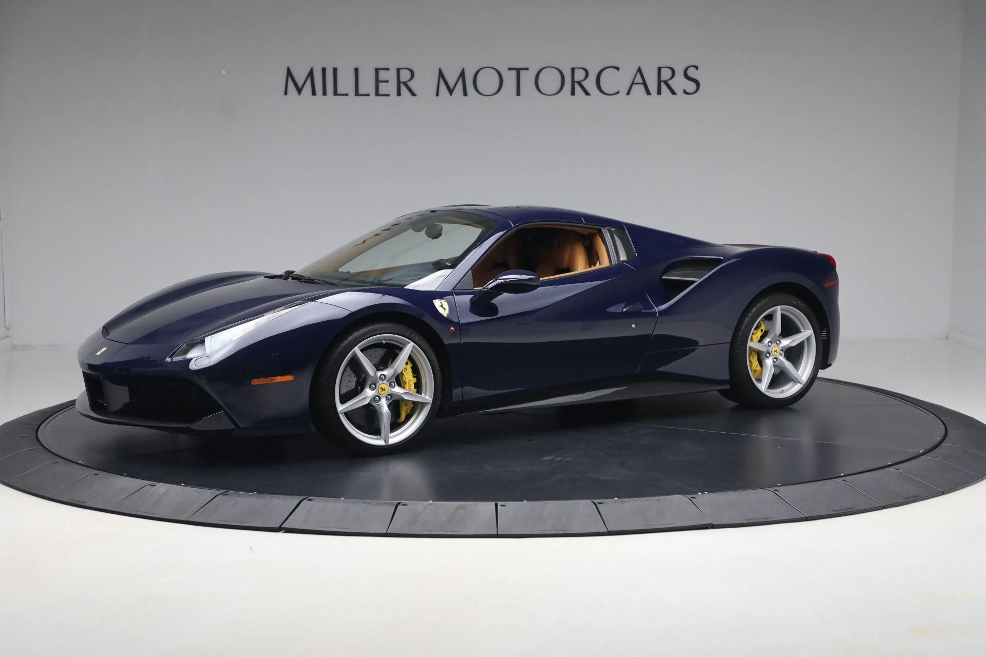 mph023_1303008220_Used_2017_Ferrari_488_Spider_1781020224_69c617cf37
