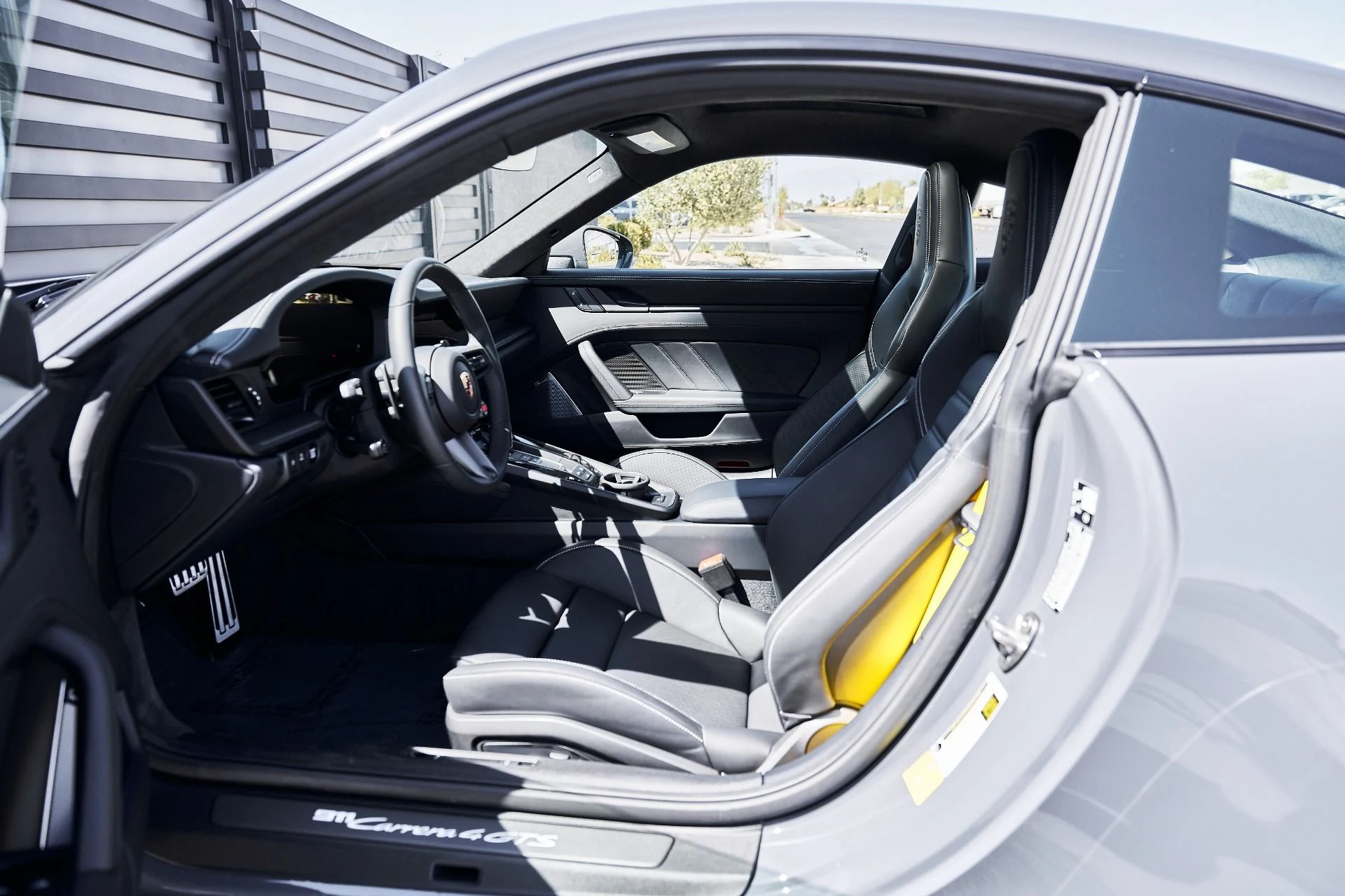 mph023_1320754914_Used_2026_Porsche_911_Carrera_4_GTS_1776878374_6da1e44ae6