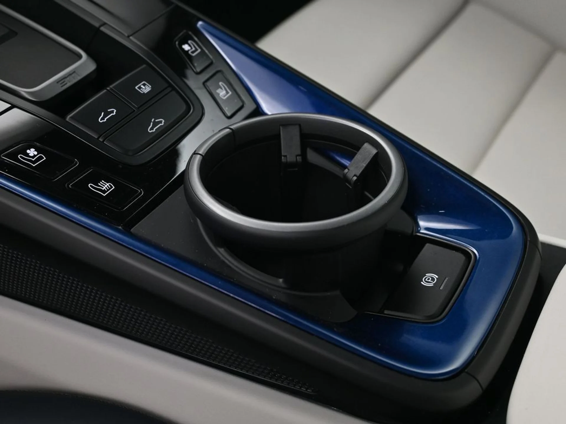 mph023_132195544_5cf9547f123a1c8b173dbfde1c741d36x_6ea7c5cc58