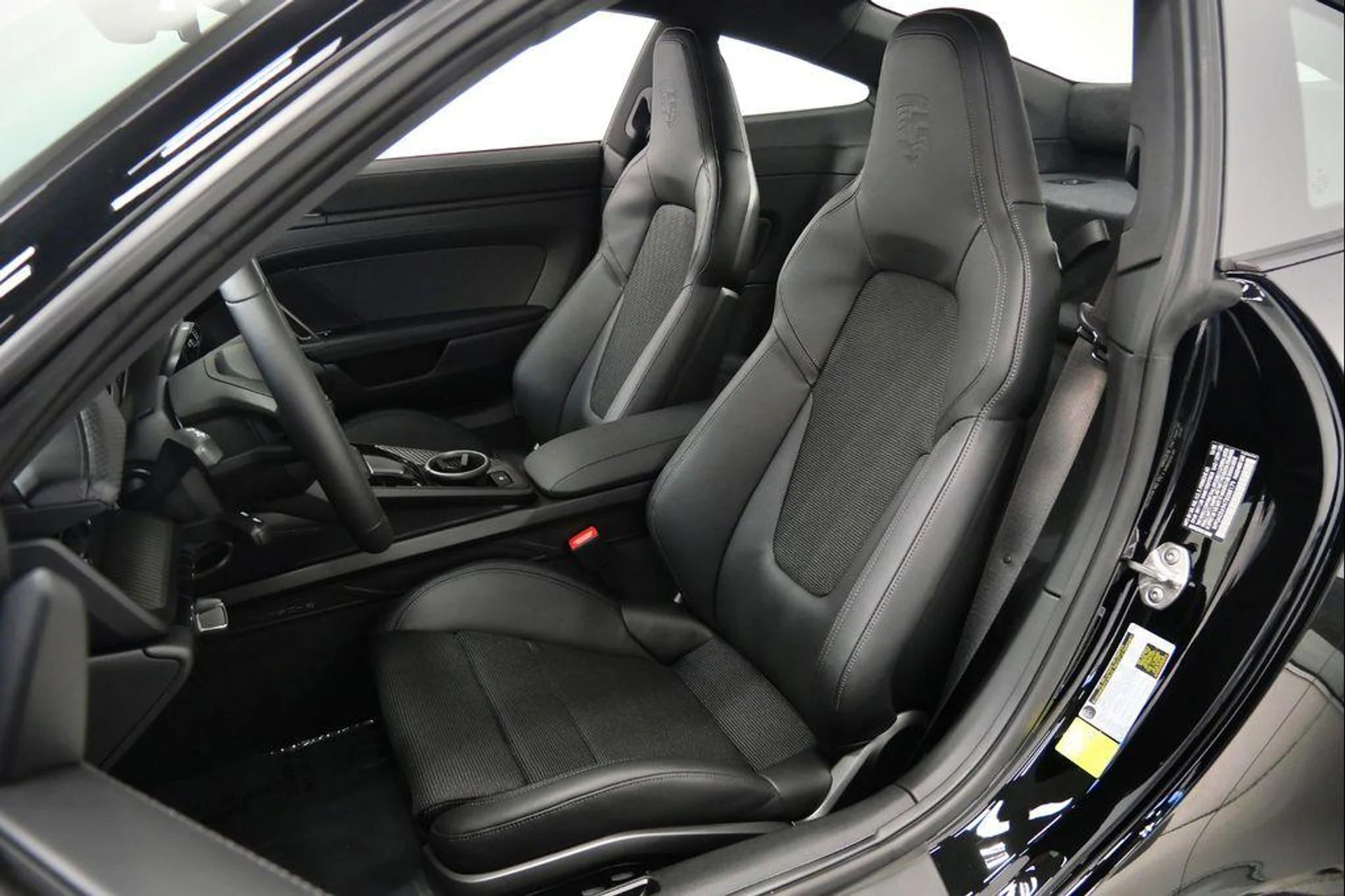 mph023_132348390_1_G0cky_Rsn_Cl8c_Ju_W_Fz_Zoe_Ph7c_66169b8425