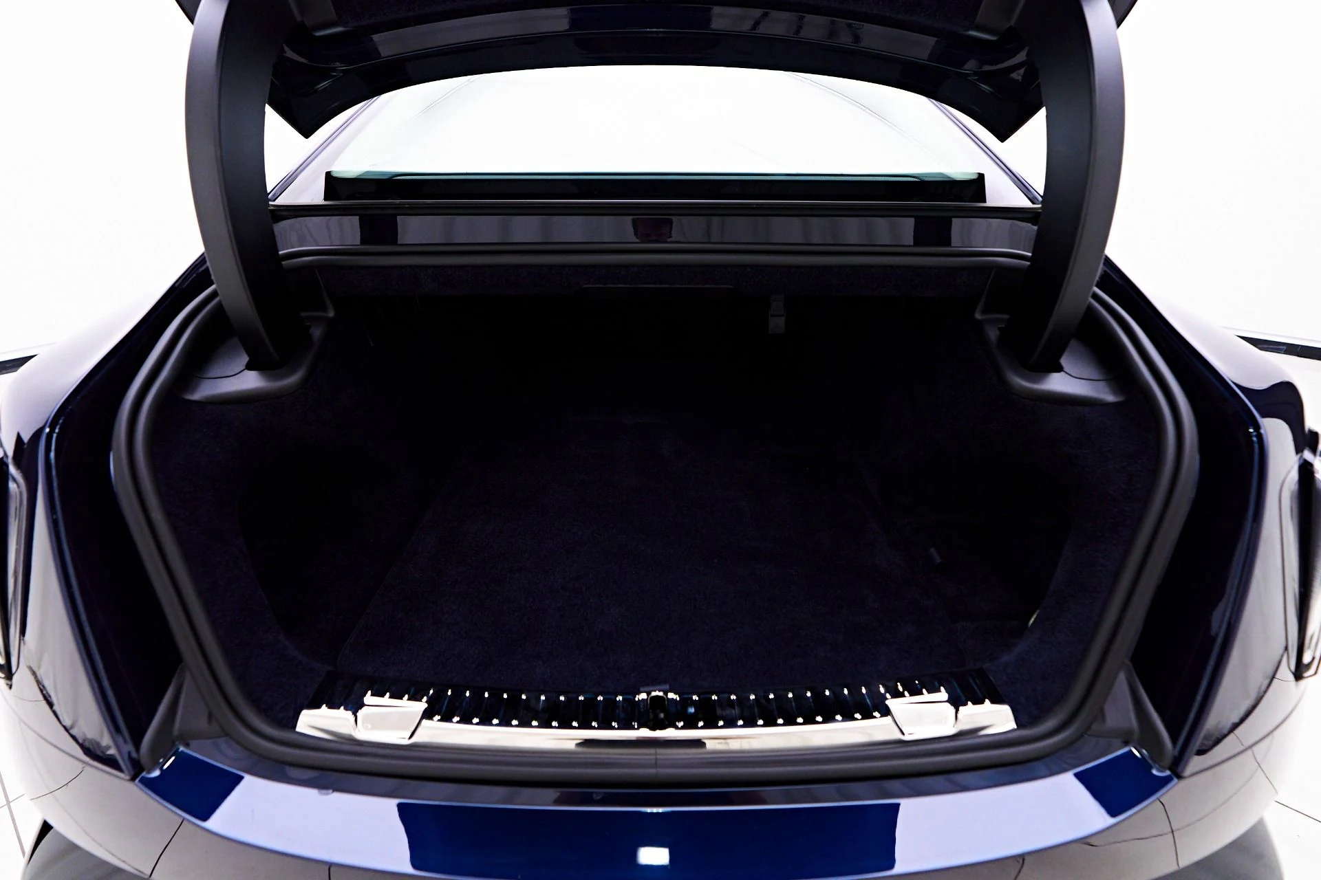mph023_1335271020_Used_2024_Rolls_Royce_Spectre_1754161201_761627589a