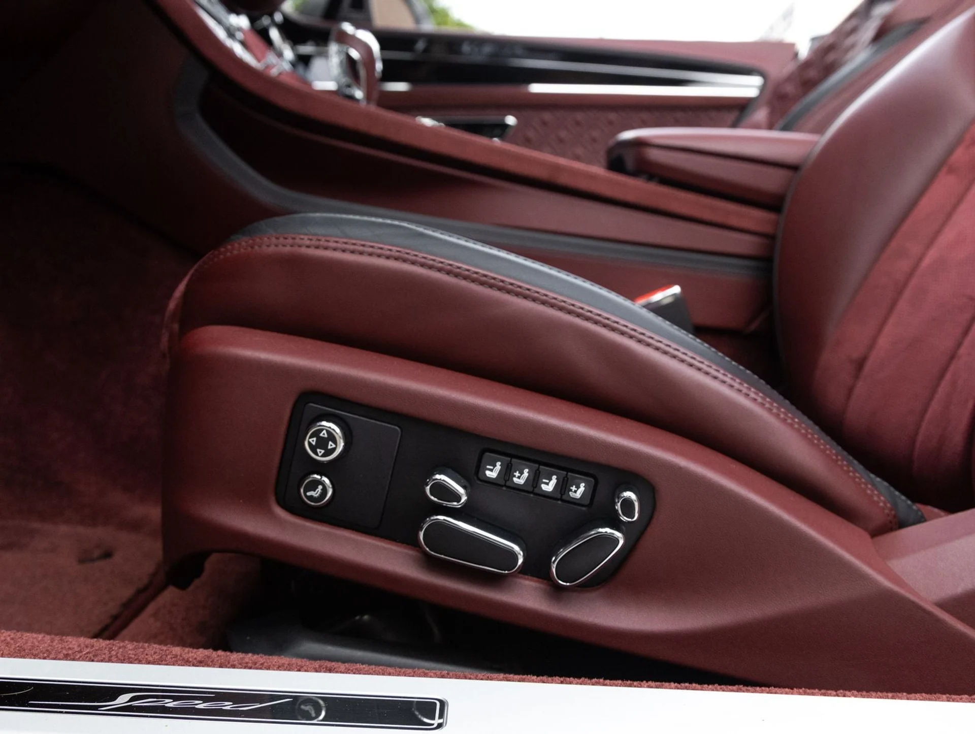 mph023_1344856050_24_c3f8e6fa23